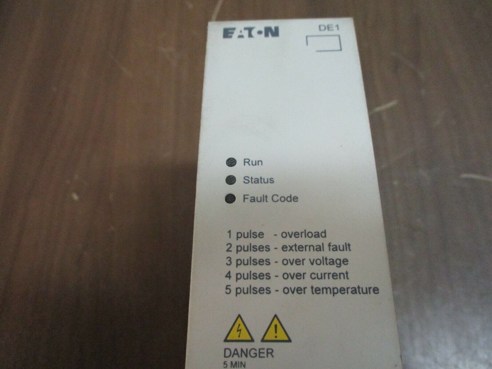 Eaton PowerXL AC Drive DE1-342D1NN-N20N 1HP 3Ph Used