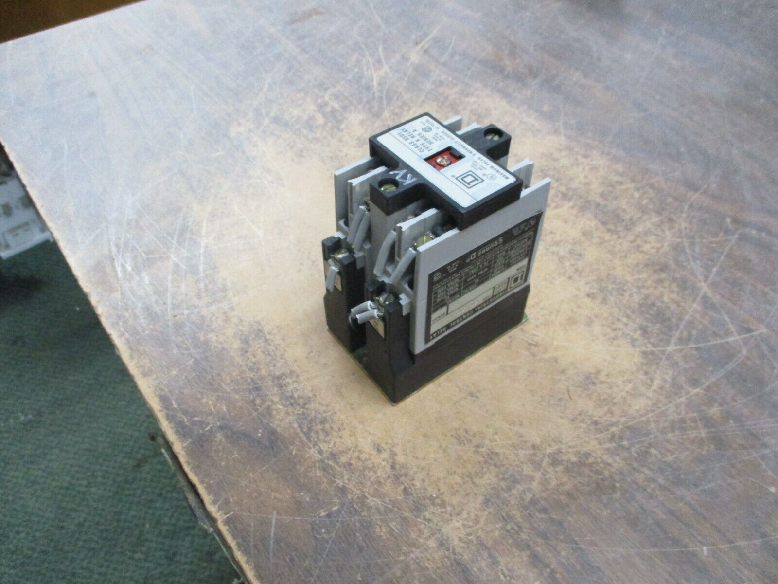 Square D Control Relay 8501 XM0 40 HV Ser. A 120V Coil 20A 600V Used