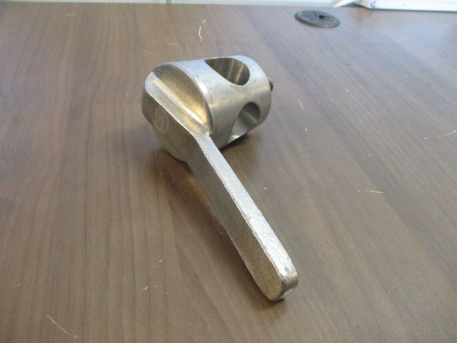 TCI-Superior Stainless Steel Handle N 34 87 Used