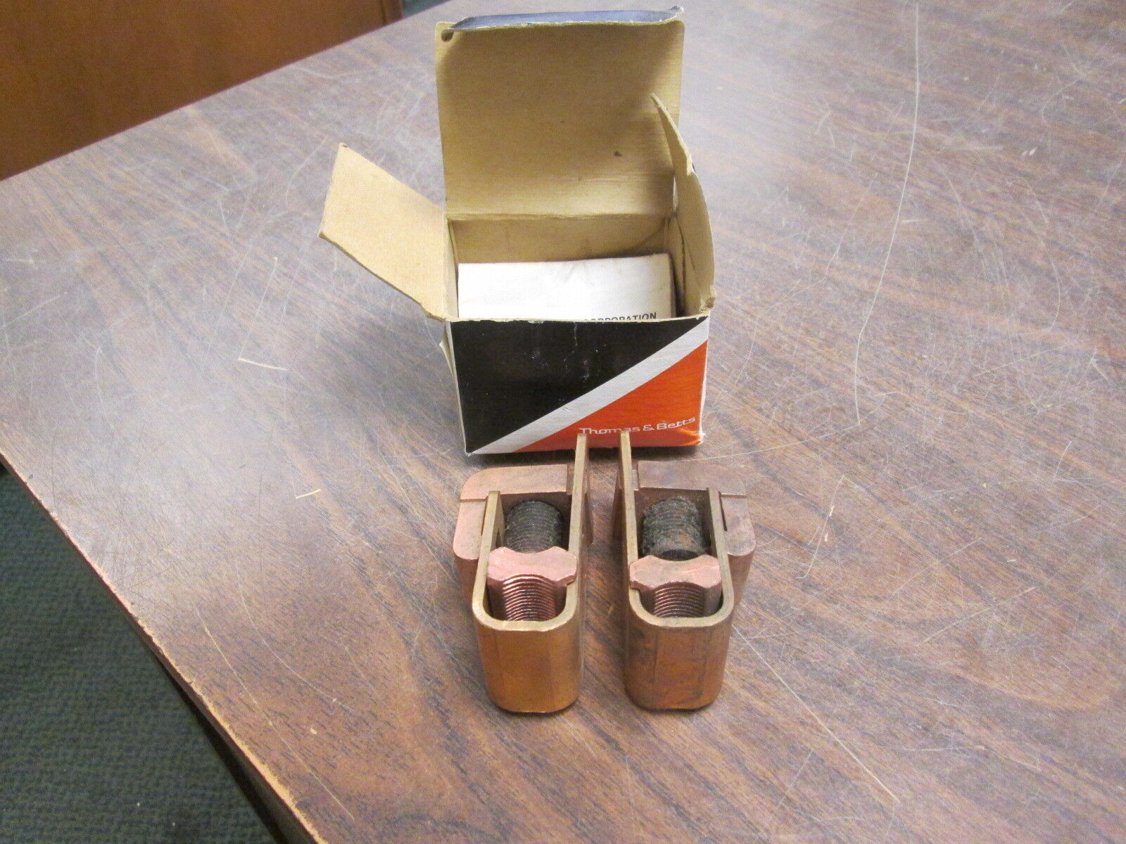 Thomas & Betts Cable Tap Pressure Cable Connector CT500 *Box of 2* New Surplus