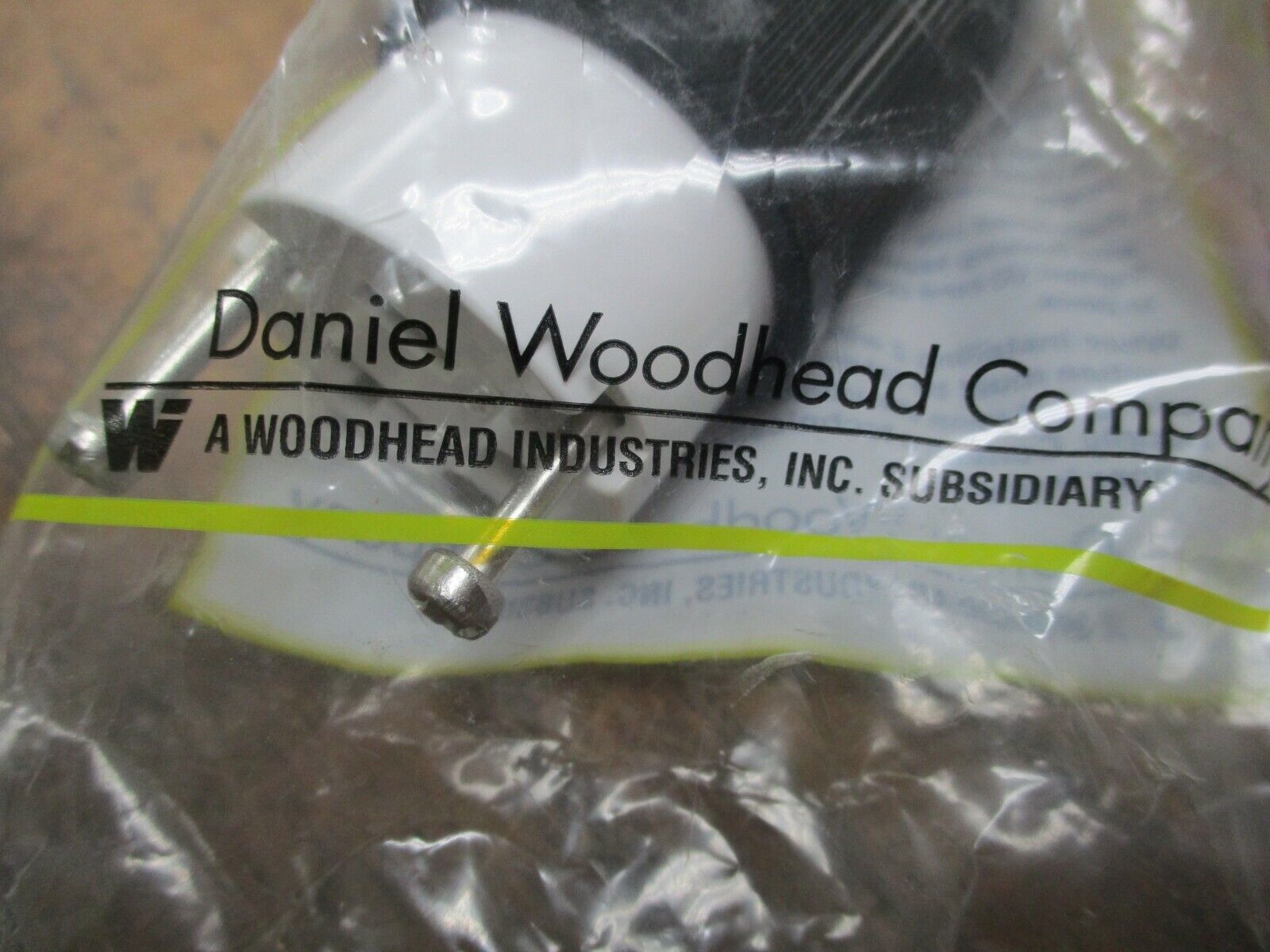 Daniel Woodhead Safeway Connector 5359 20A 125V Nema 5-20 New Surplus