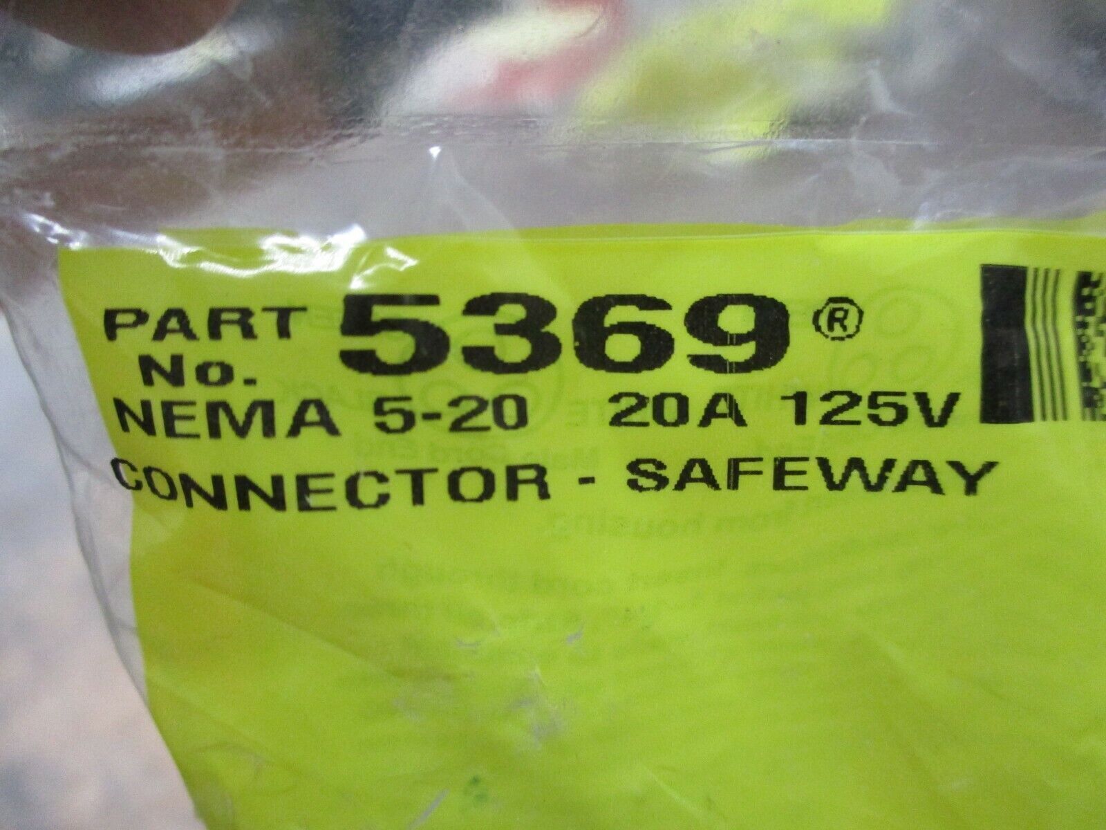 Daniel Woodhead Safeway Connector 5359 20A 125V Nema 5-20 New Surplus