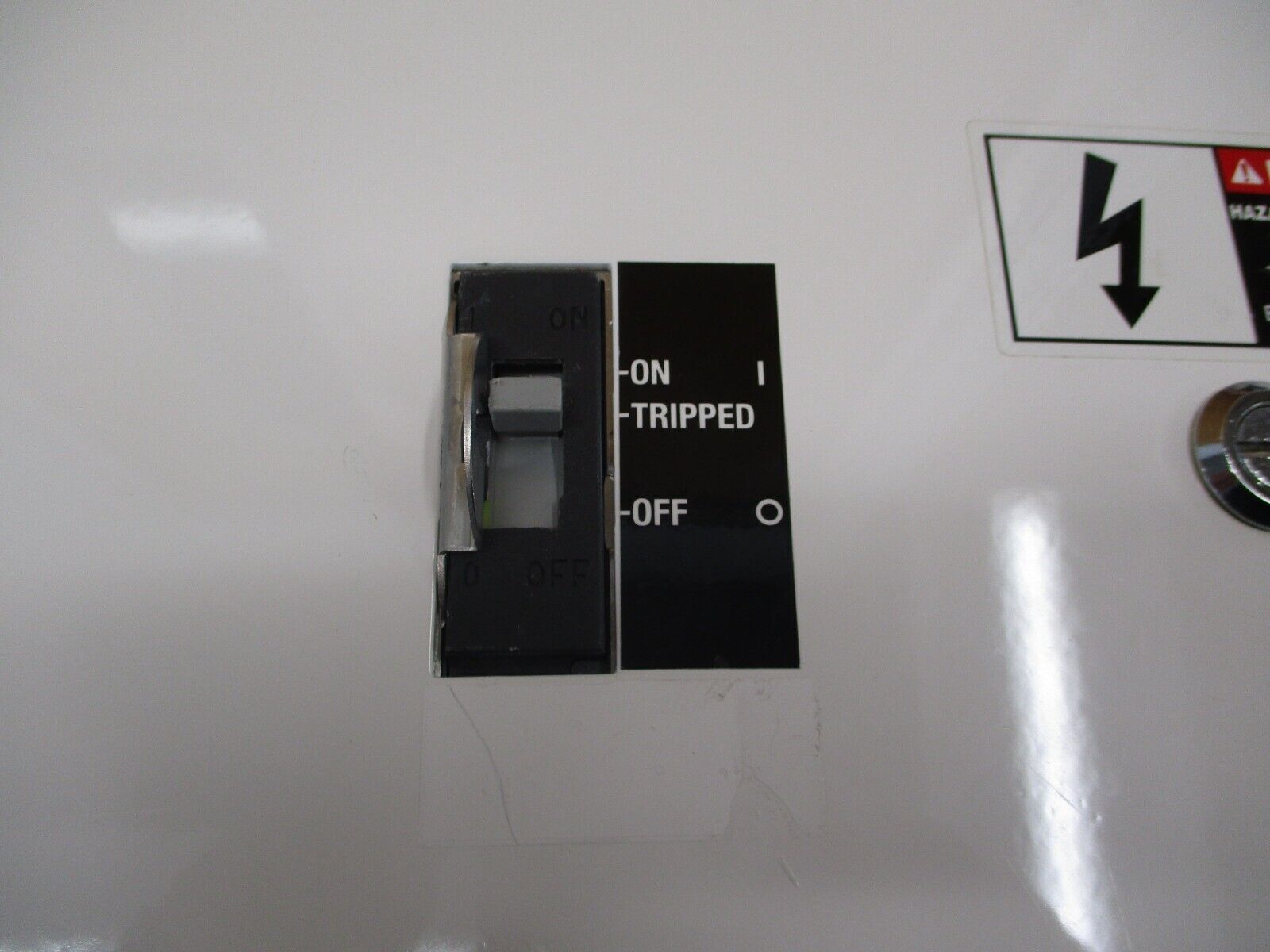 GE GE Medical Systems X-Ray Main Disconnect Panel R4502JB 80A 480V 3Ph Input