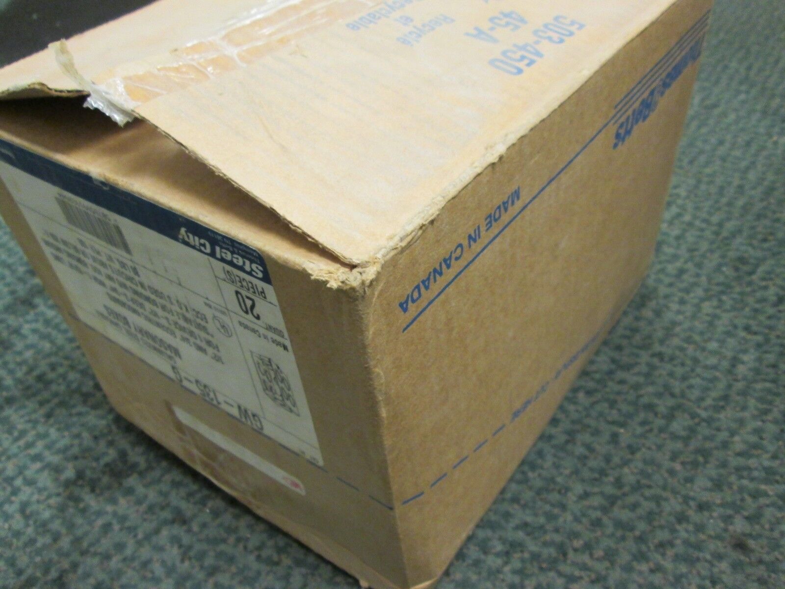 Thomas & Betts Outlet Box GW135G Box of 19 1 gang 3-1/2" deep 1/2" & 3/4" KOs