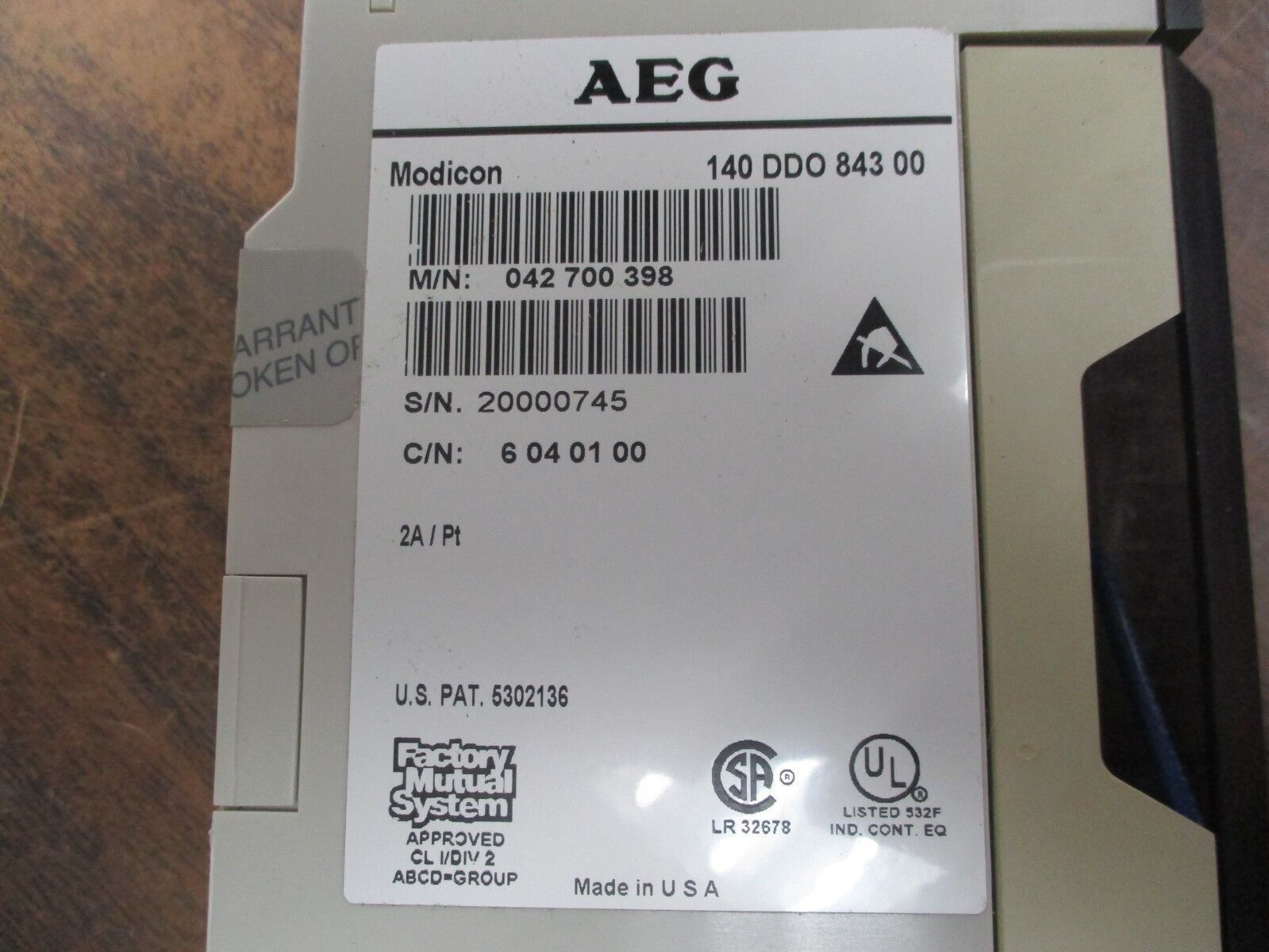 AEG Modicon DC Output Module 140 DD0 843 00 10-60VDC 2A/PT Used