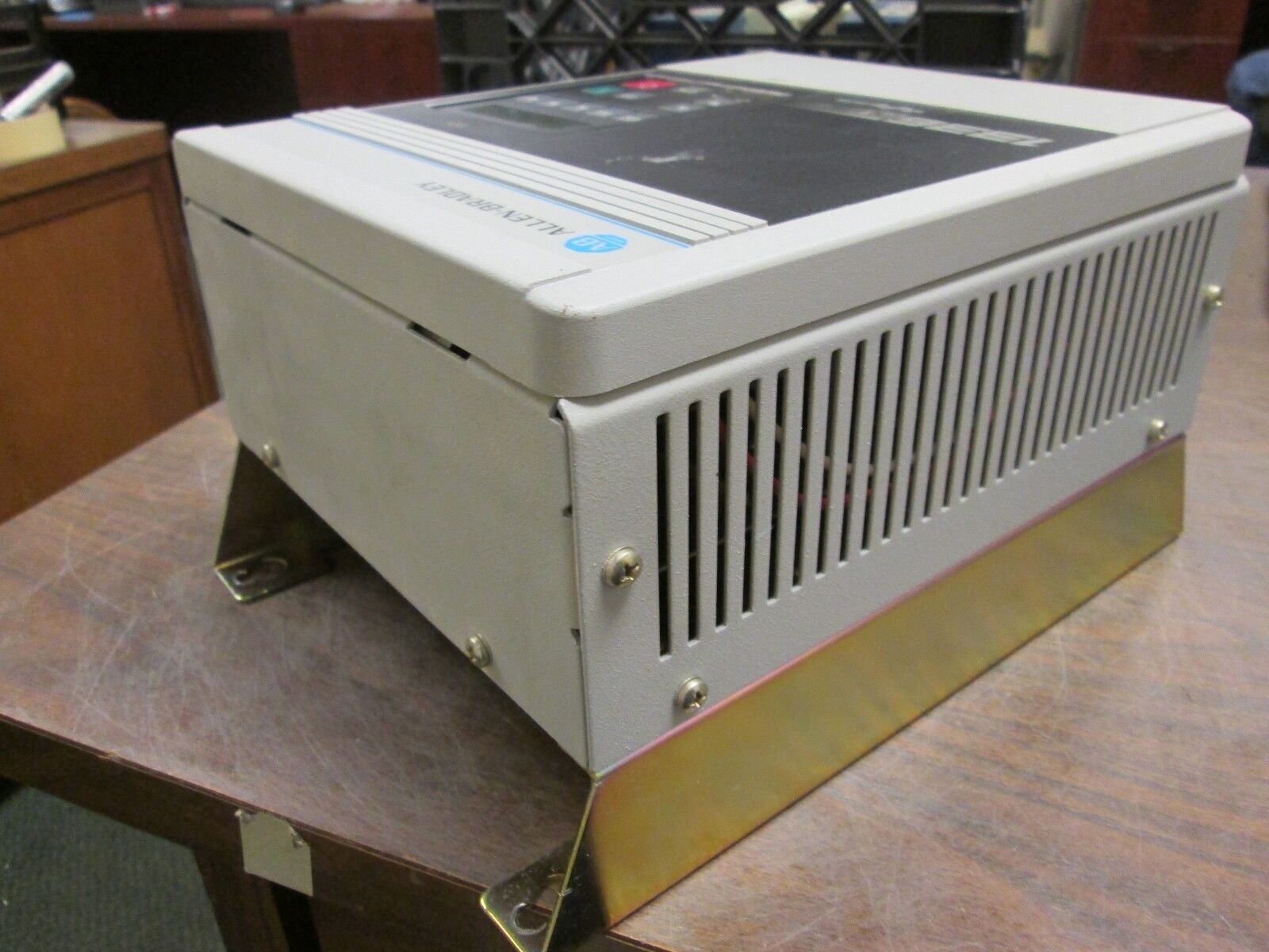 Allen-Bradley 1336 Plus AC Drive w/ L6 Board 1336S-BRF15-AE-DE4 1.5HP Used