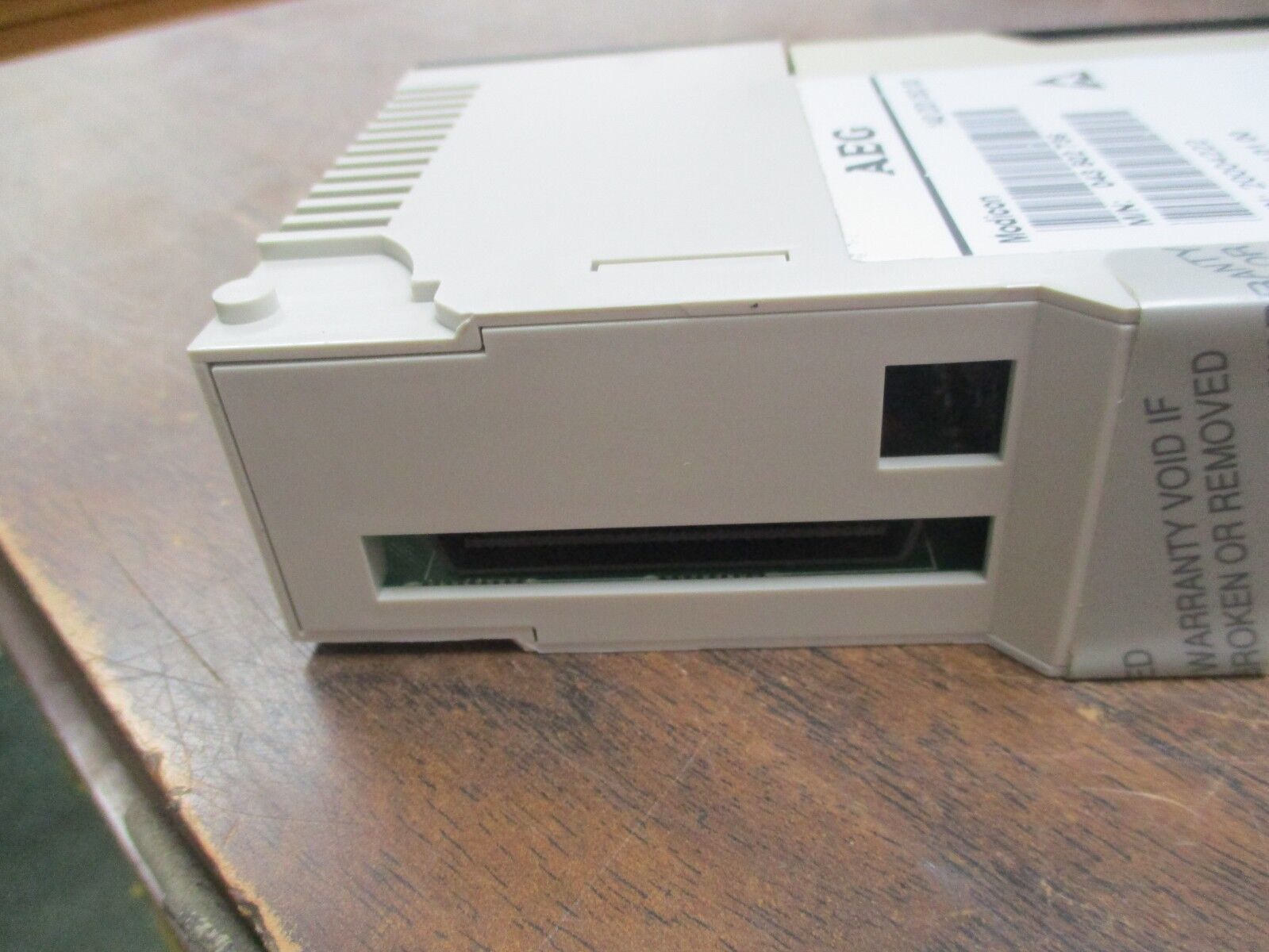 AEG Modicon DC Input Module 140 DDI 353 00 24VDC Used