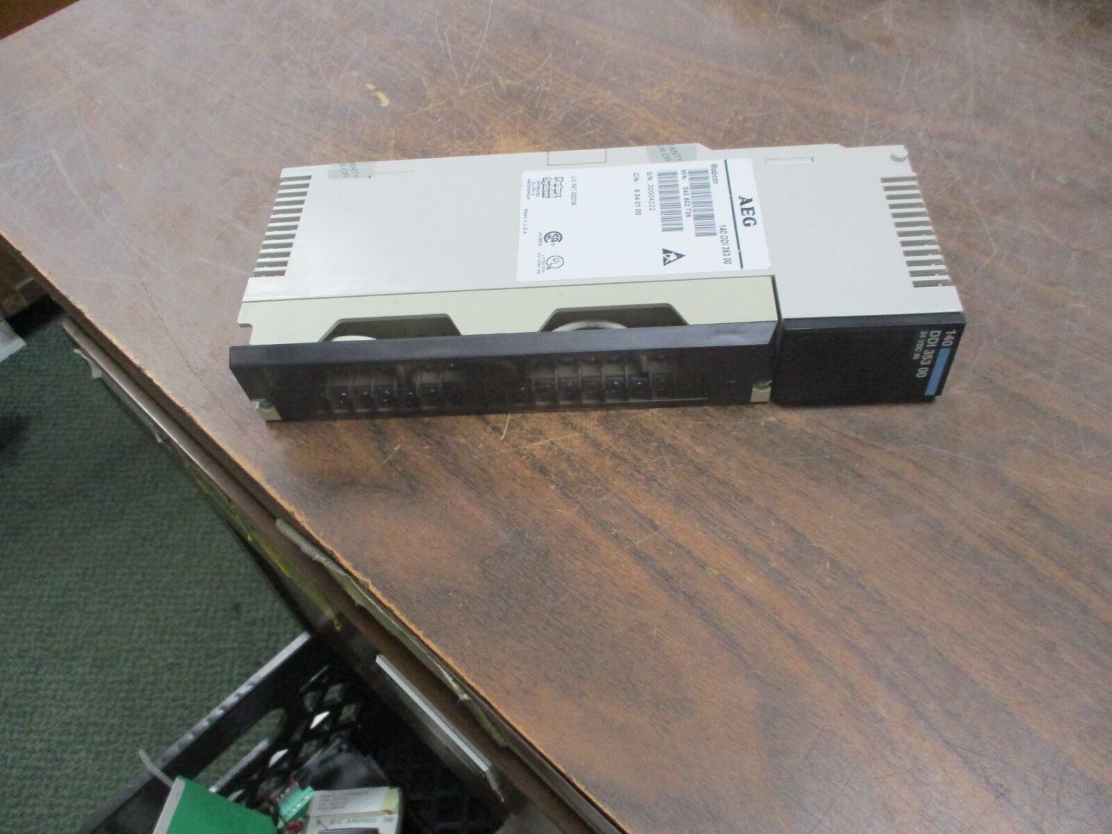 AEG Modicon DC Input Module 140 DDI 353 00 24VDC Used