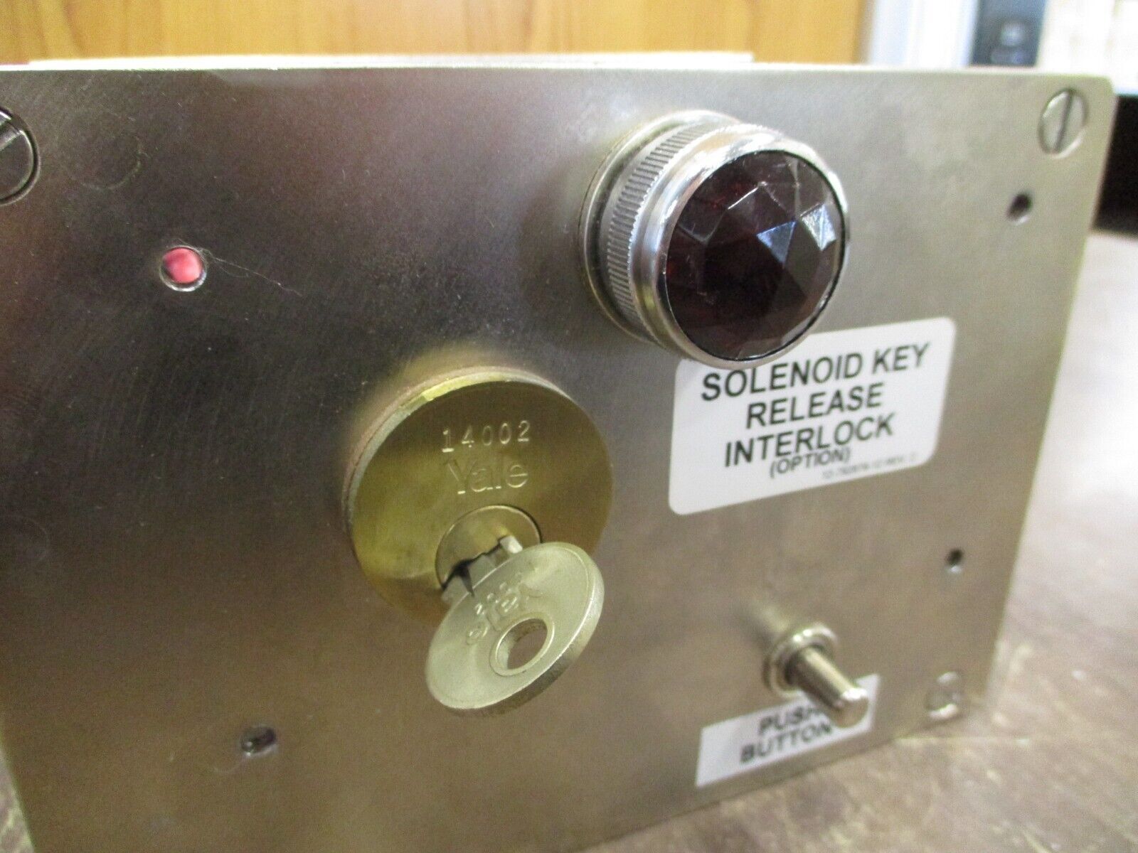 Superior Electrical Interlock S1059001YPBL Used