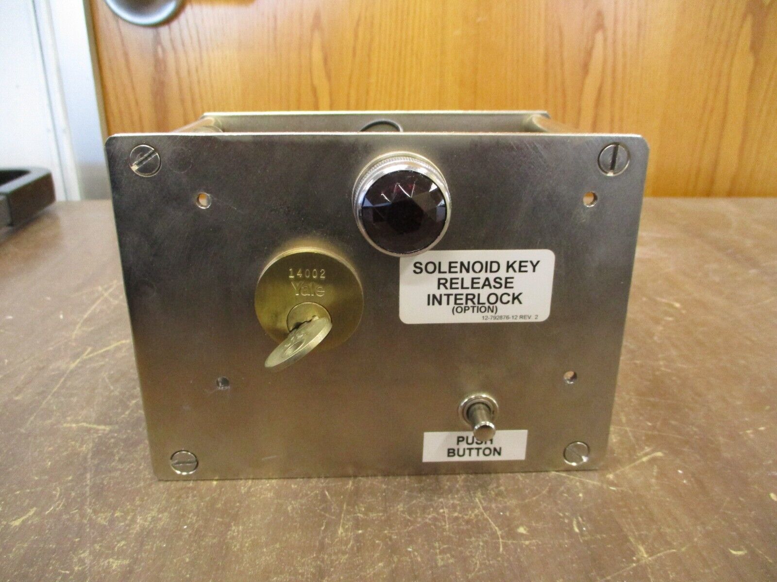 Superior Electrical Interlock S1059001YPBL Used