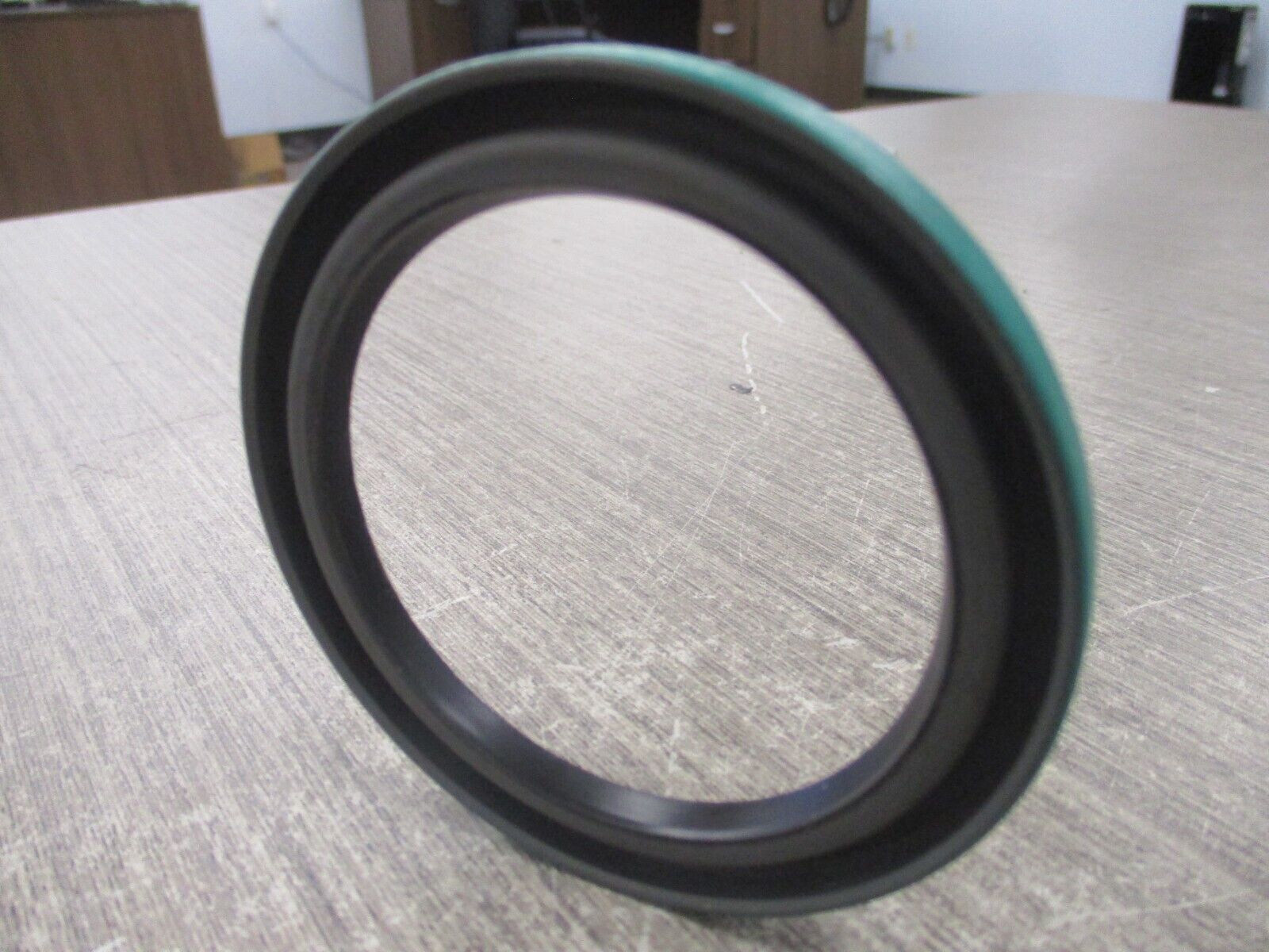SKF Oil Seal 22368 *Lot of 2* New Surplus
