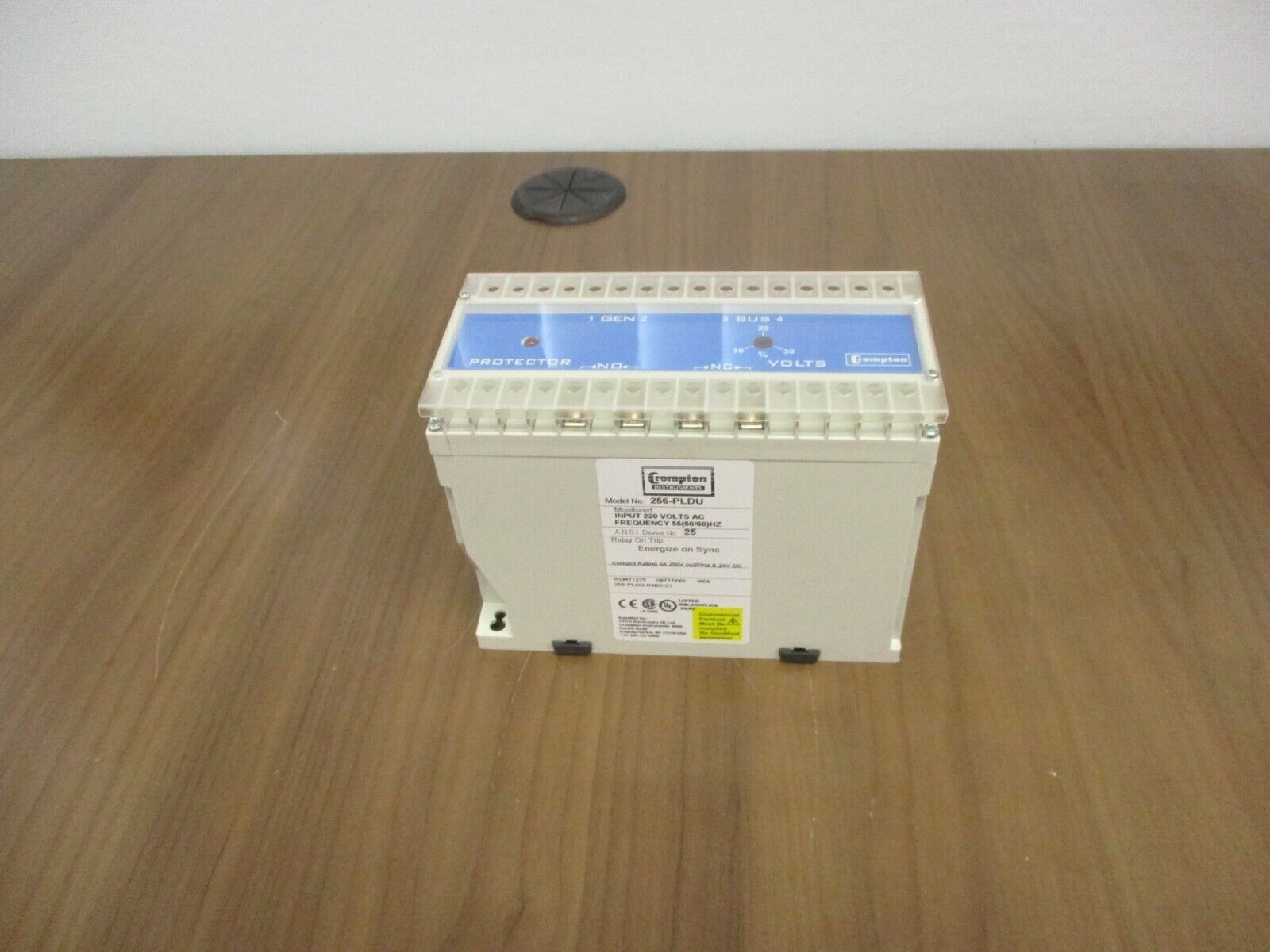 Crompton Protector Relay 256-PLDU-R4BX-C7 220VAC, 50/60Hz, New Takeout