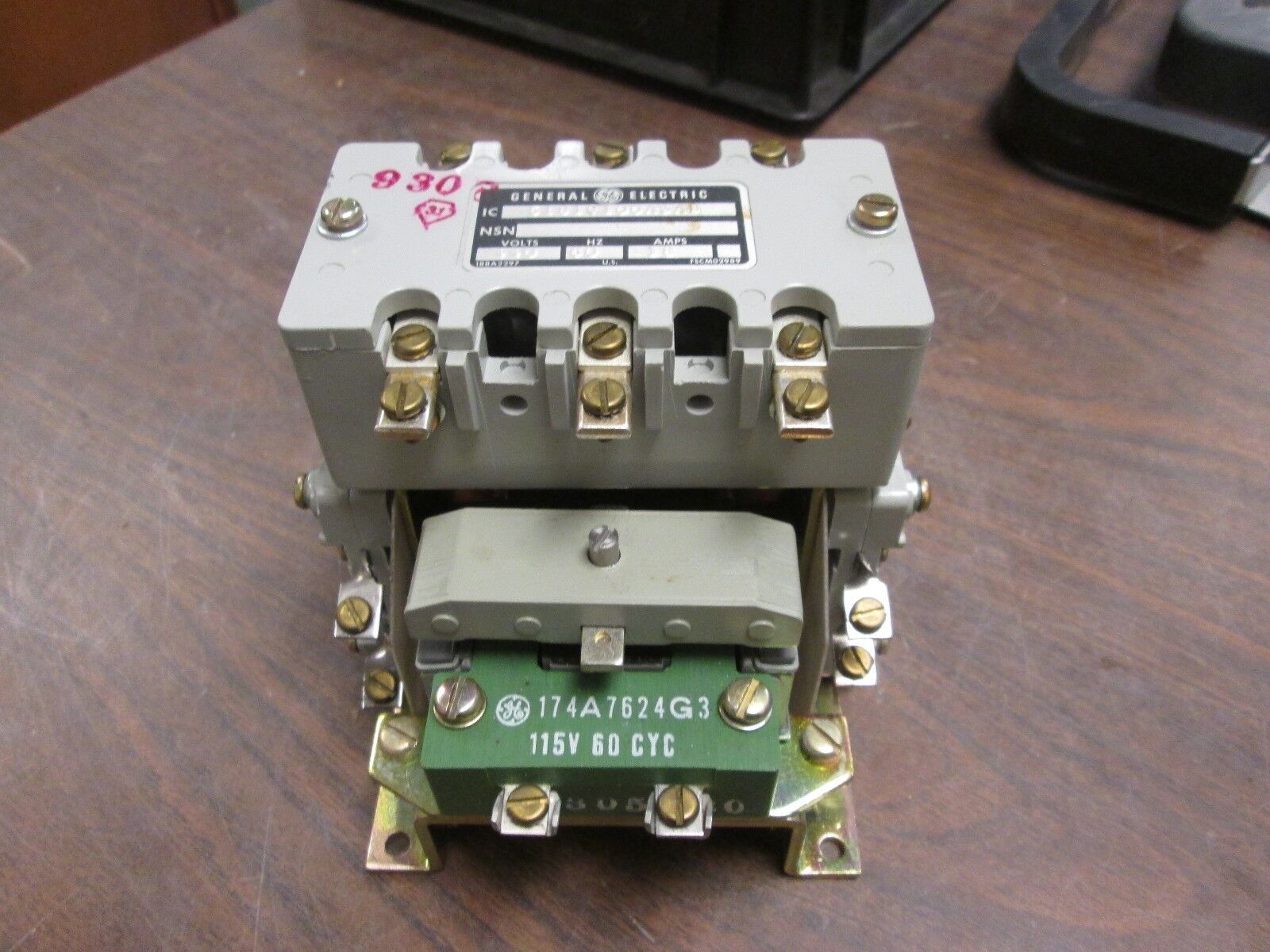 GE Contactor IC5181C100A3AB 115V Coil 18A 440V Used