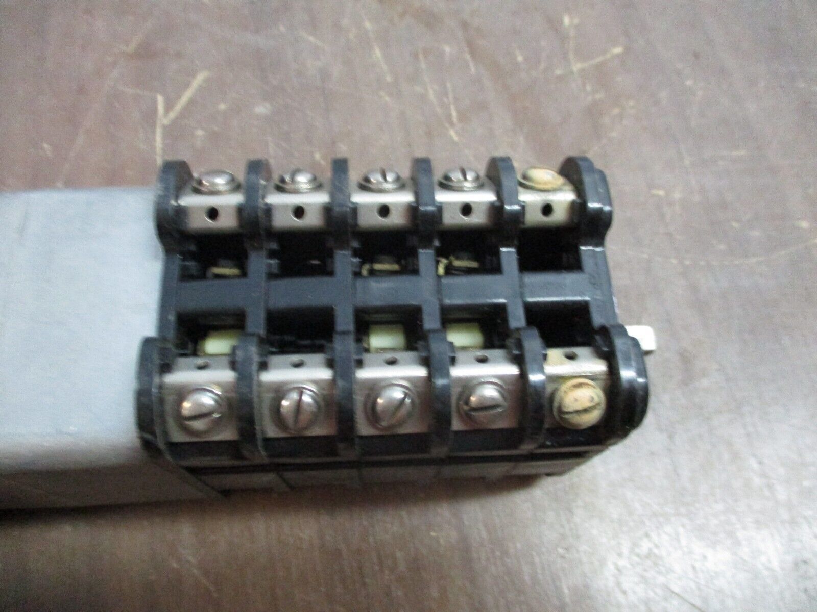 GE Type SBM Rotary Switch 10AB037 Off/2/On Used