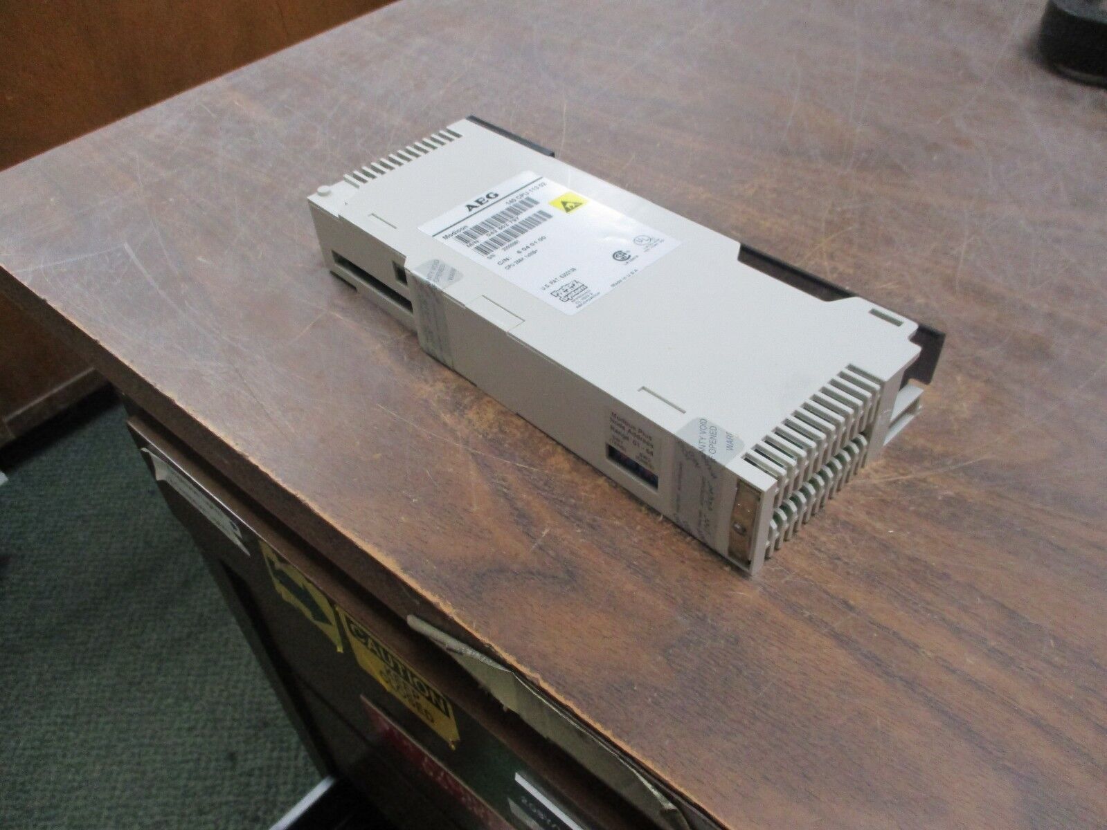 AEG Modicon CPU Module 140 CPU 113 02 CPU: 256K 1xMB+ Used