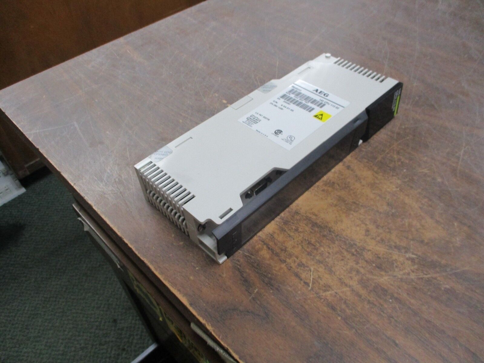 AEG Modicon CPU Module 140 CPU 113 02 CPU: 256K 1xMB+ Used