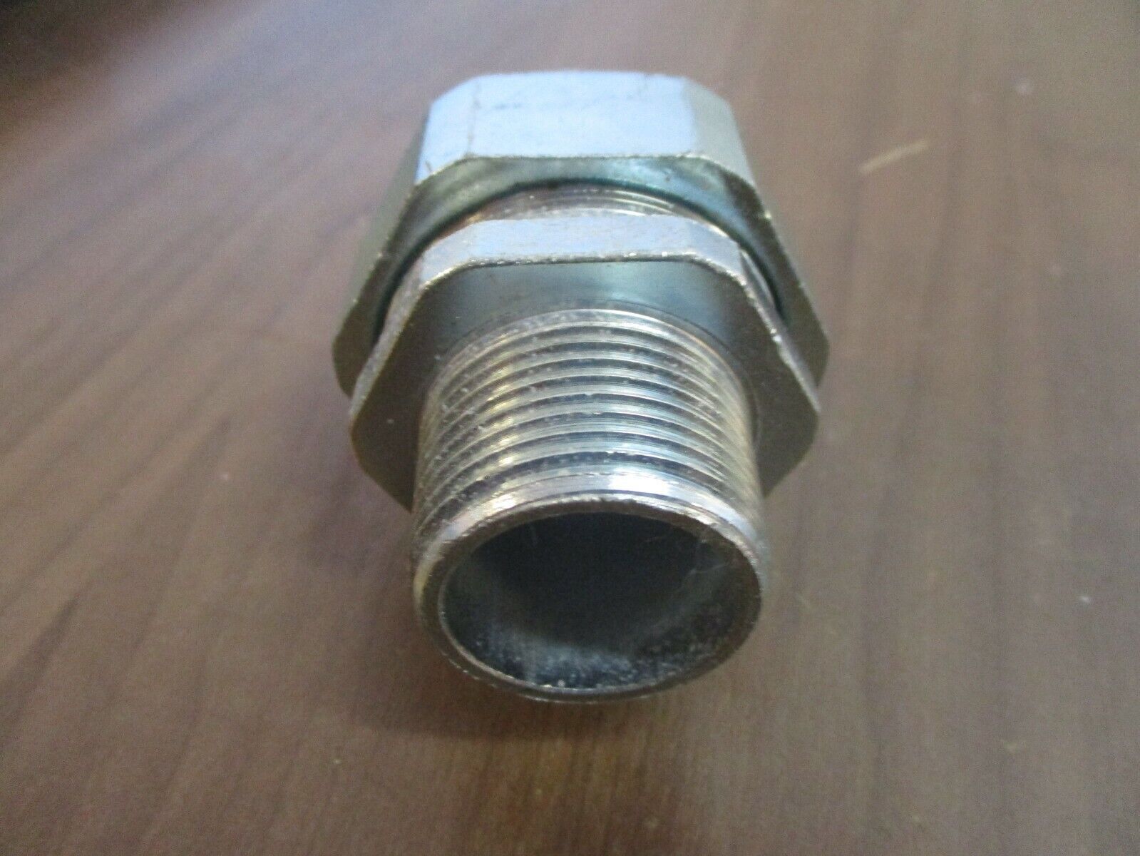 Crouse-Hinds Union Fitting UNY-UNF305 Size: 1" Used