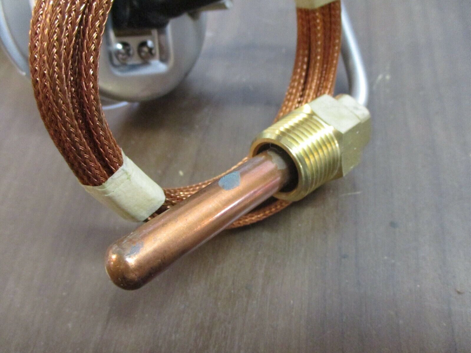 Kuhl Thermometer Range: 40-240°F New Surplus