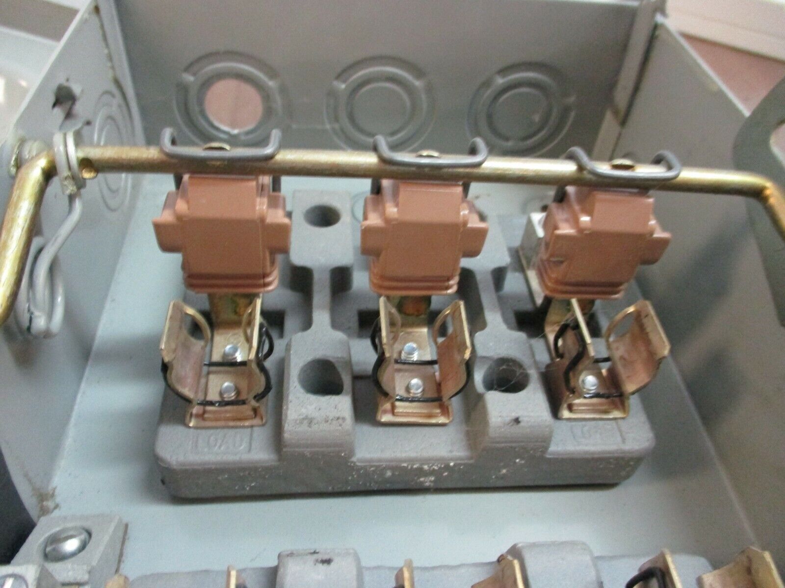 ITE Fusible Safety Switch/Disconnect JN-422 60A 240V 3Ph Used