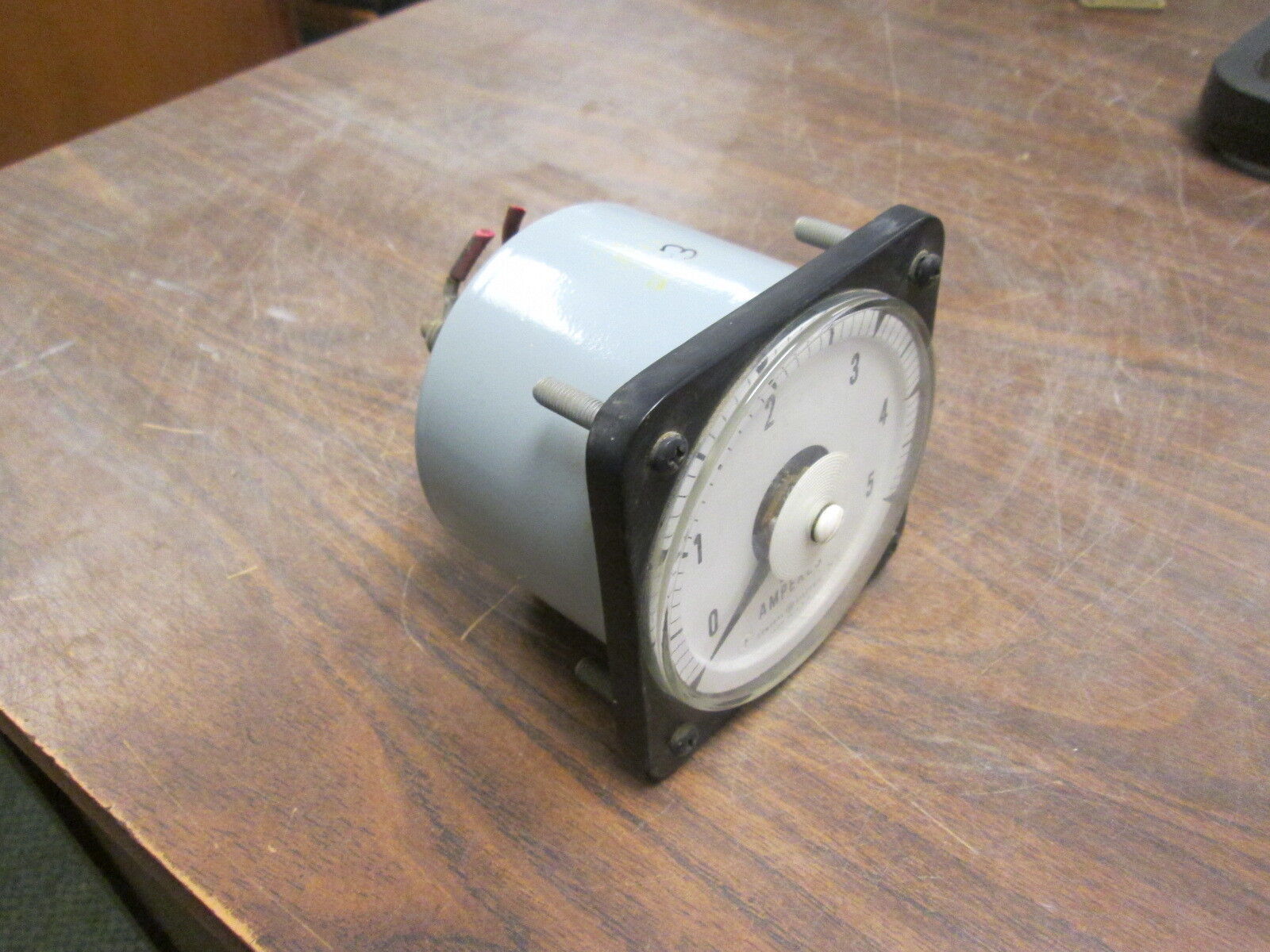 GE DC Ammeter 50-103111LSLS Range: 0-5A Used