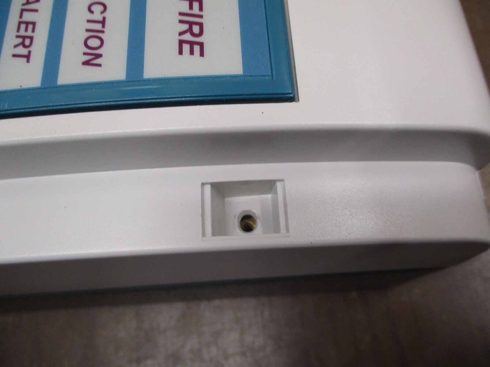 Xtralis Vesda VLP Aspirating Smoke Detector VLP-400 18-30VDC w/ Keypad Used