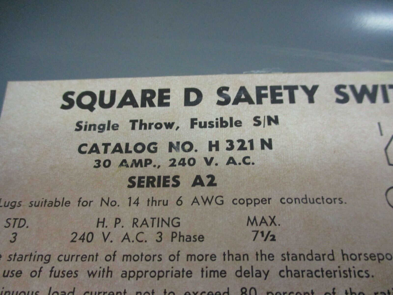Square D Fusible Safety Switch/Disconnect H 321 N 30A 240V 3Ph Used