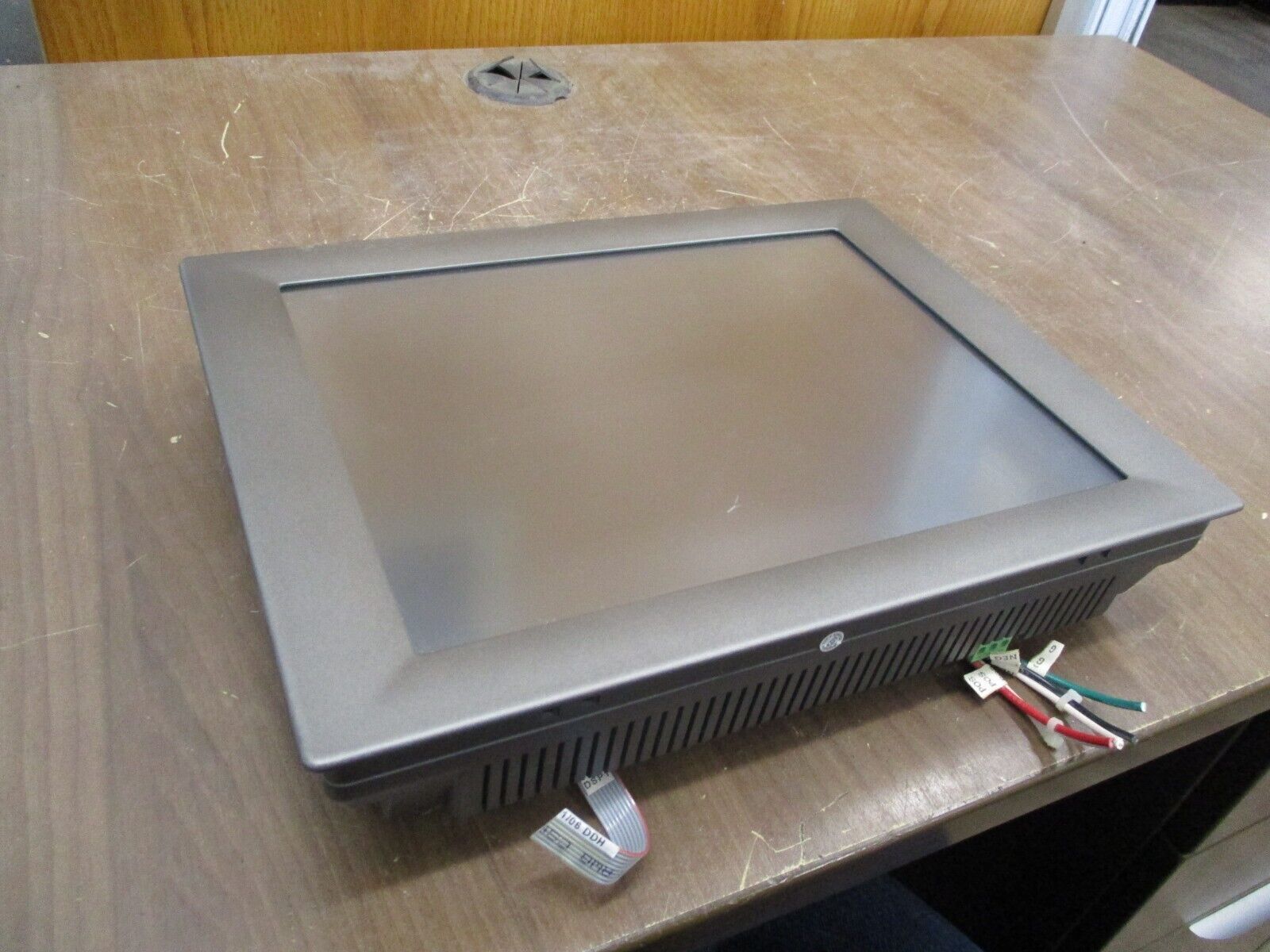 Advantech Touchscreen Panel PC TPC-1261H-A1BE Used