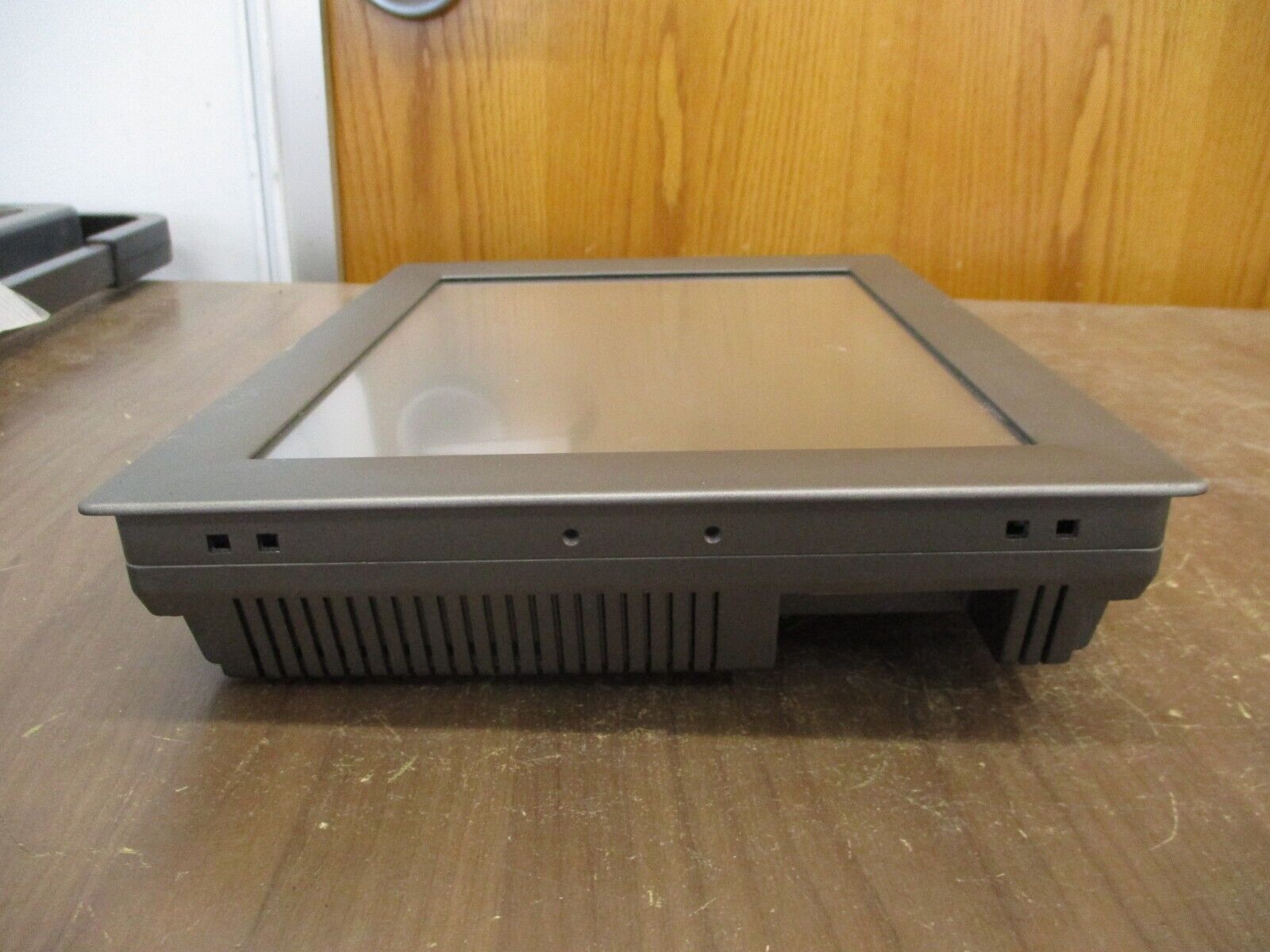 Advantech Touchscreen Panel PC TPC-1261H-A1BE Used