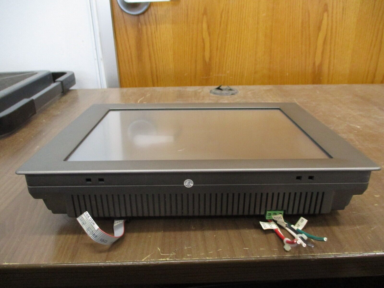 Advantech Touchscreen Panel PC TPC-1261H-A1BE Used