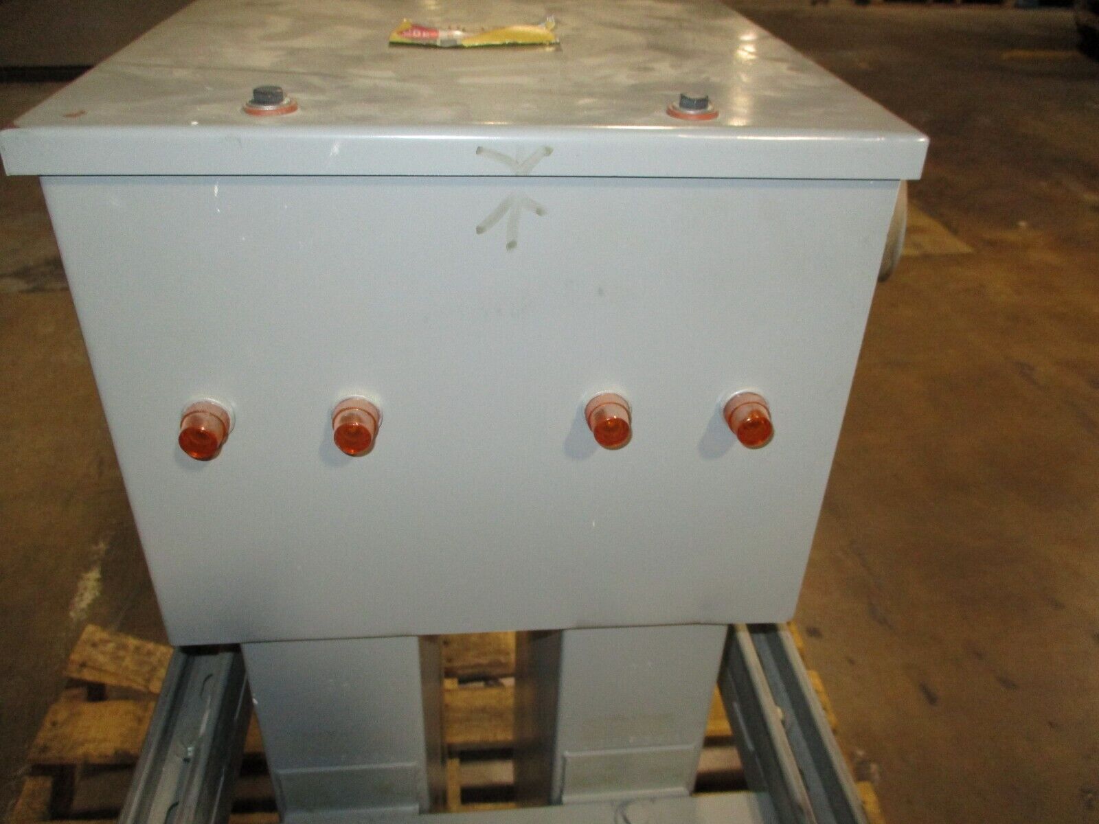 Cornell Dubilier Capacitor ICS2200F33L 200KVAR 480V 60Hz 3Ph Used