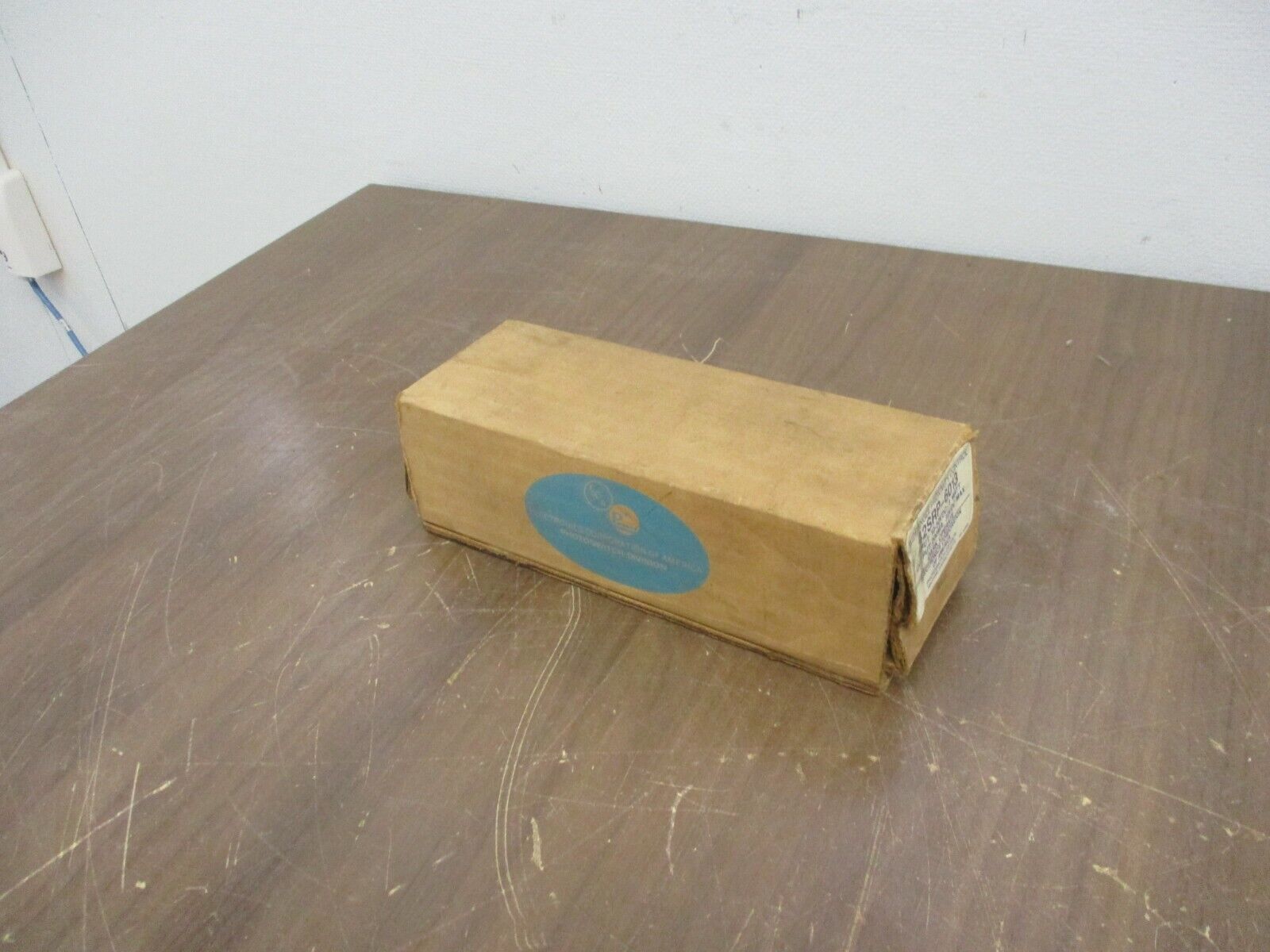 Electronics Corporation Wide Angle Proximity Control 42SRP-6013 Dark Operate