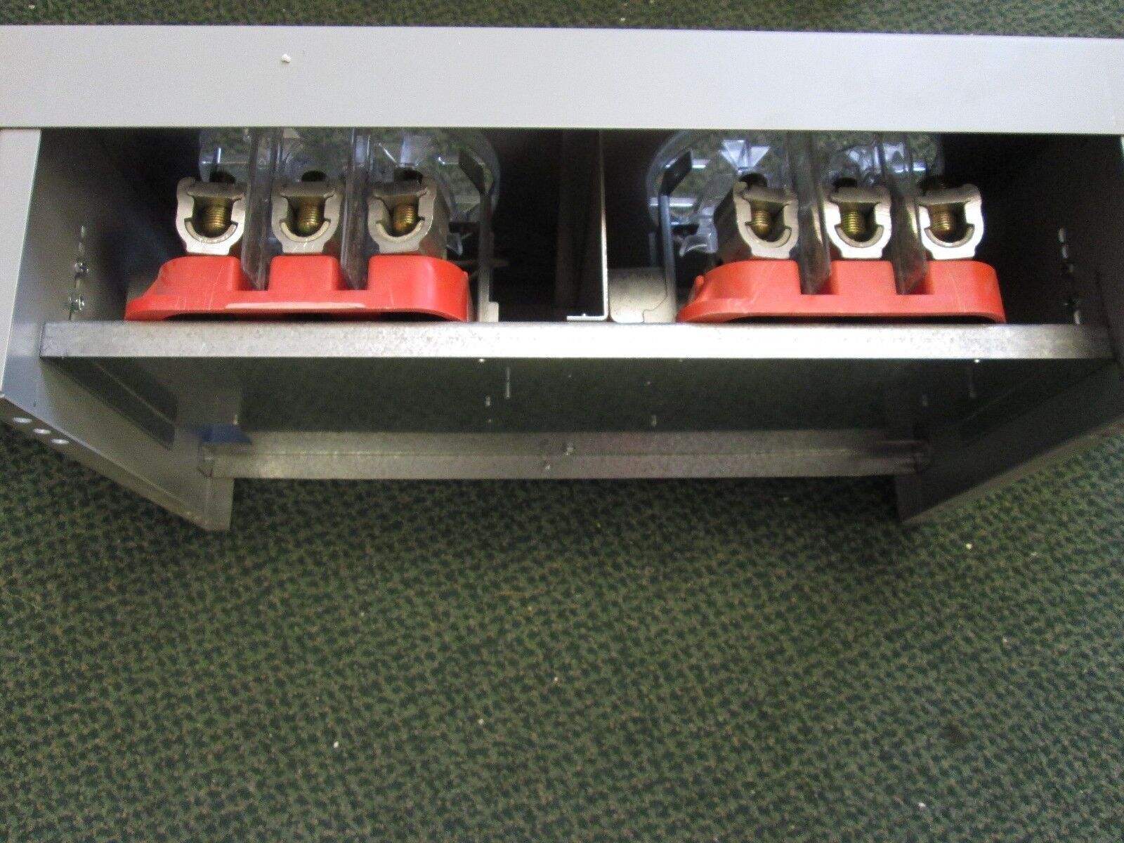 Amp FMV Switchboard Meter Sockets 100A 480//277V 3PH Bolt Switch Fuse Pullouts