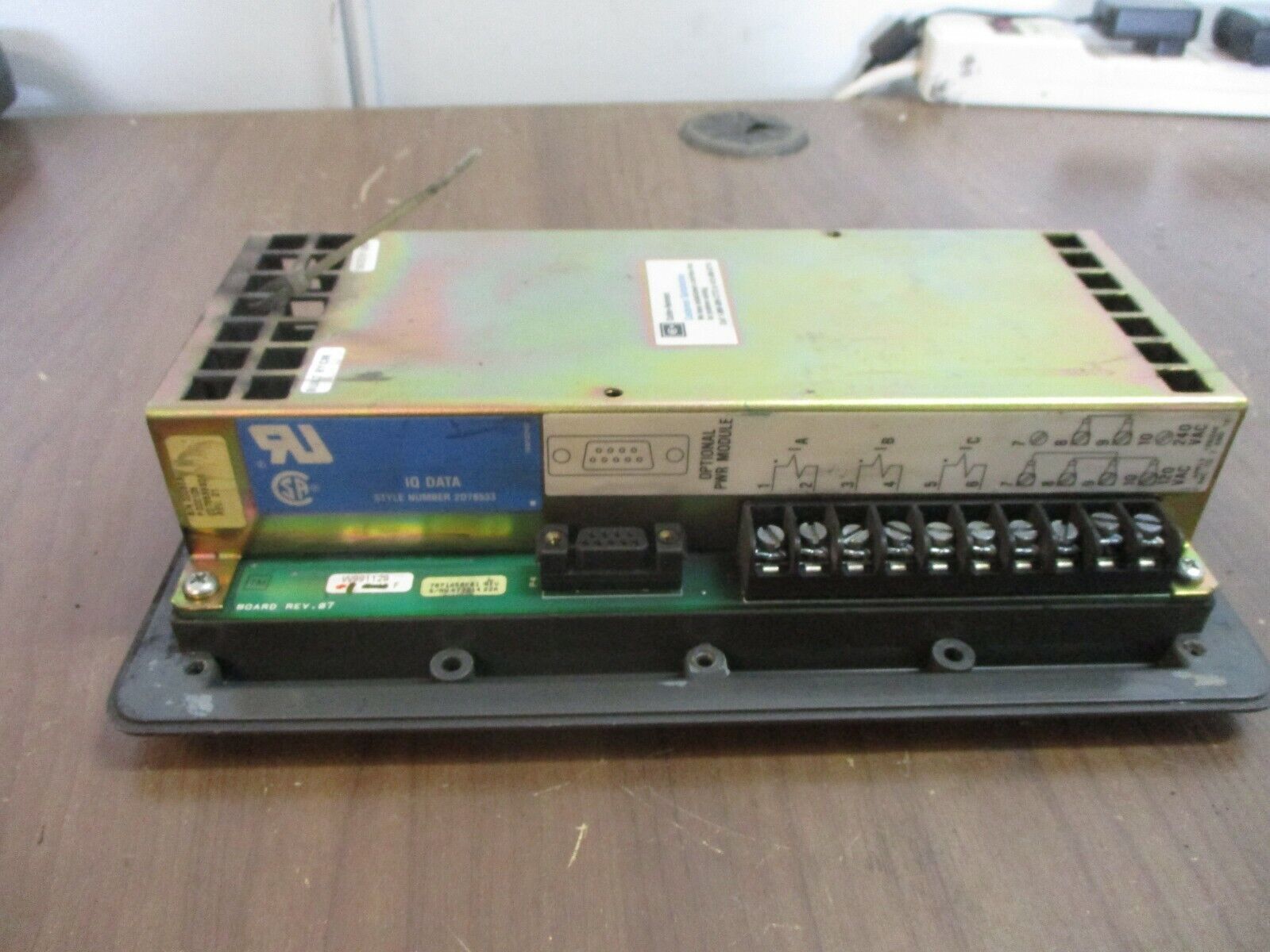 Cutler-Hammer IQ Data Power Monitor 2D78533G01 Rev. 21 *Missing Ground Screw*