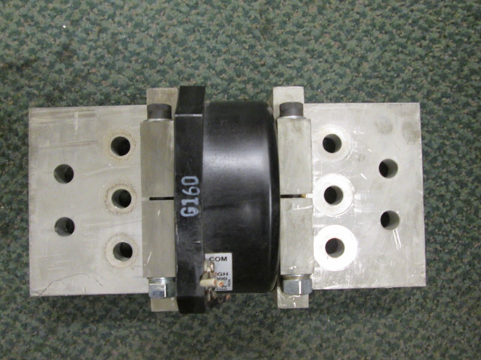 GE Micro Versa Trip TSVG830A 3000/2400A Used