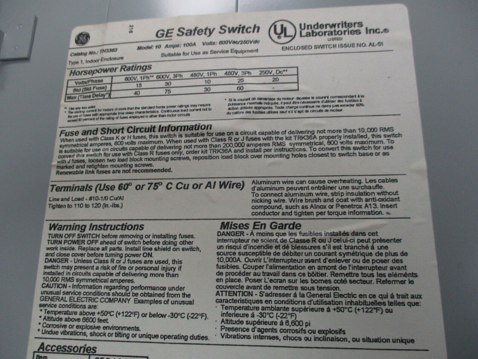 GE Fusible Safety Switch/Disconnect TH3363 100A 600V Type 1 Enclosure Used