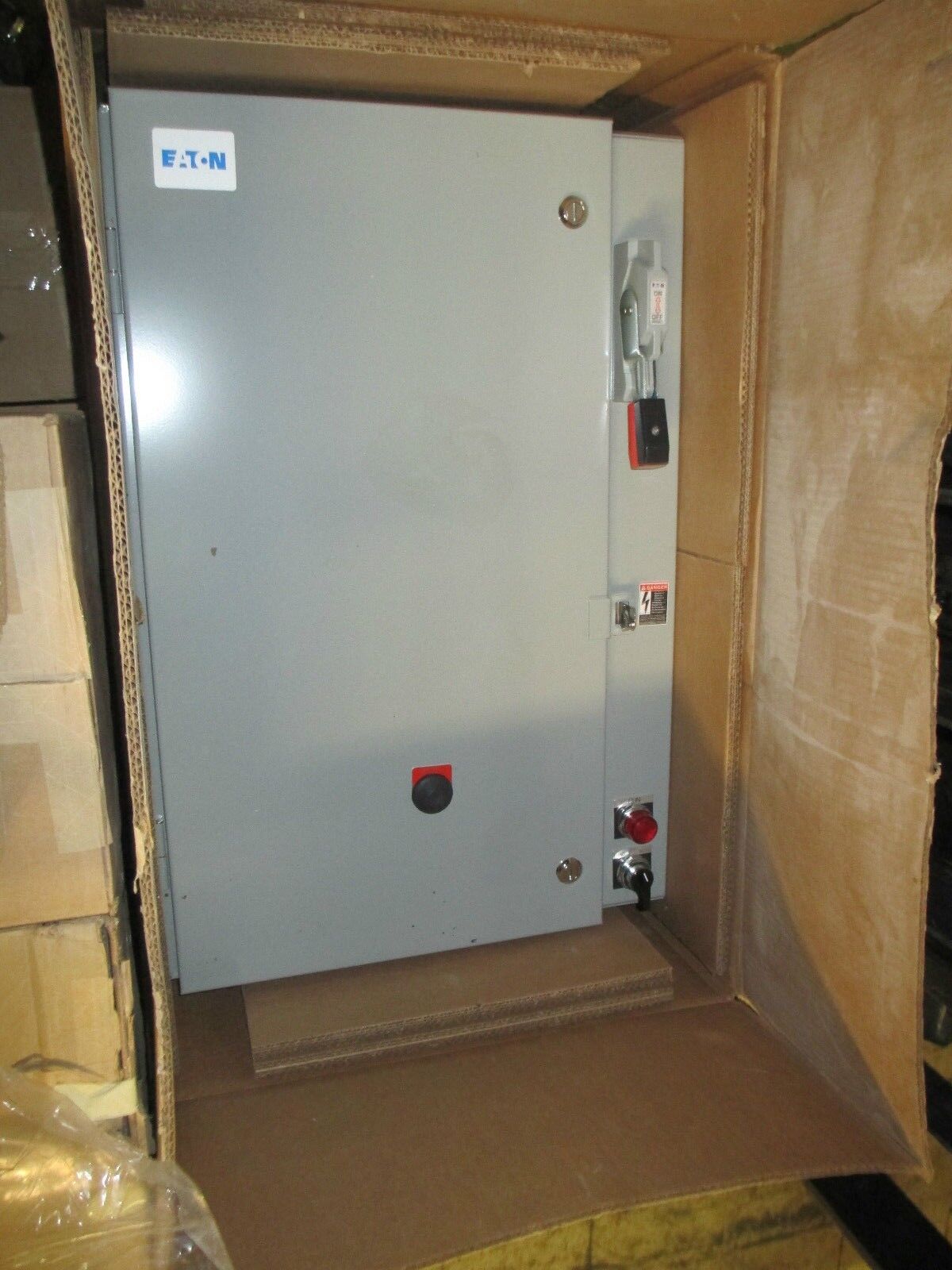 Cutler-Hammer Combination ECN2431CJG, Size 3 Non-Fusible 100A, New Surplus