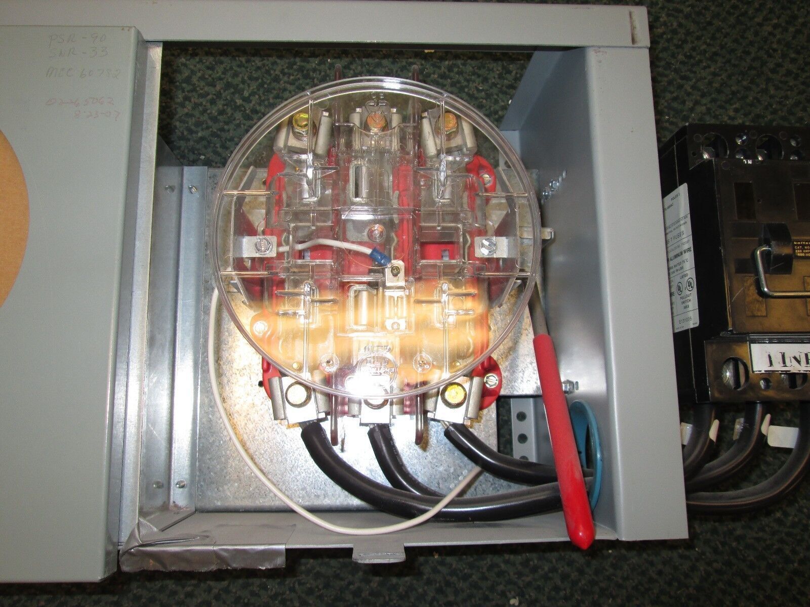 Amp FMV Switchboard Metering Section 100-200A 480V Lug-Bussing Mounting Hardware