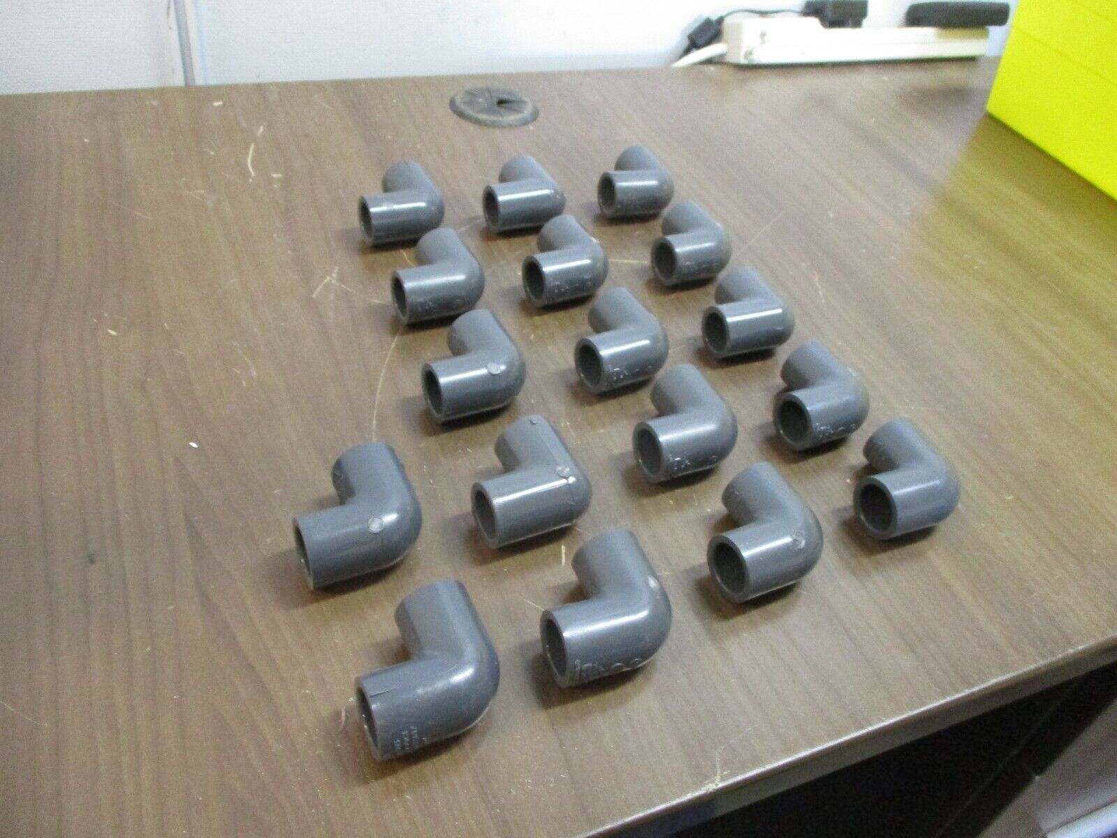 Lasco 90º Elbow Fitting D2467 Size: 1/2" *Lot of 17* Used