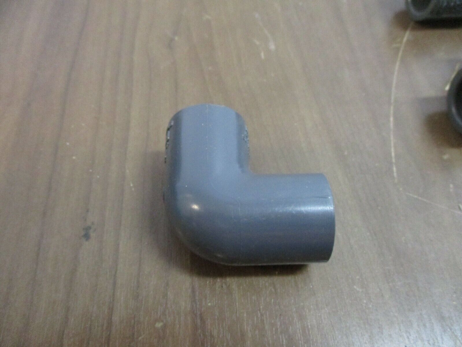 Lasco 90º Elbow Fitting D2467 Size: 1/2" *Lot of 17* Used