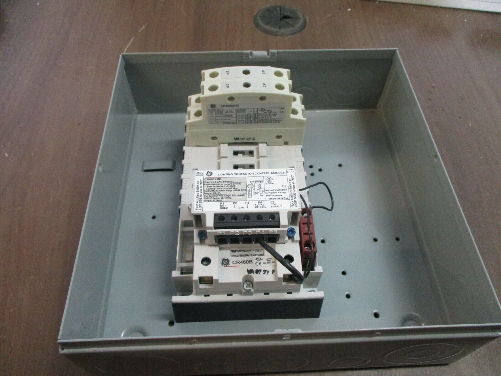 GE Enclosed Mechanically Held Lighting Contactor CR463M20BNA10A0 265-277V Coil