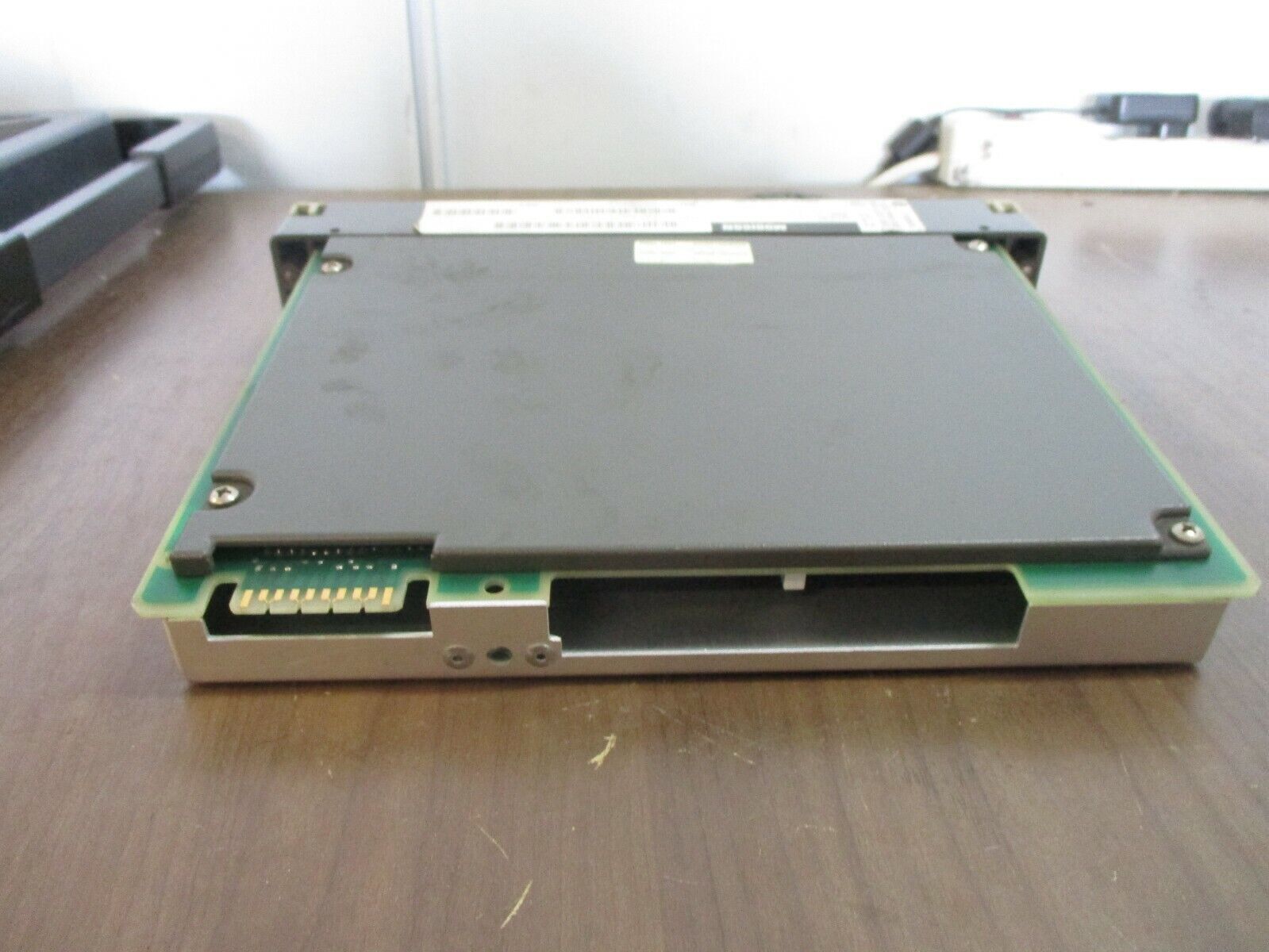 AEG Modicon Output Module AS-B872-100 Used