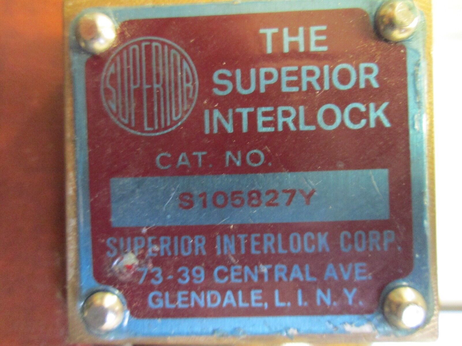 Superior Interlock S105827Y Stab Length: 0" to 3/4" Used