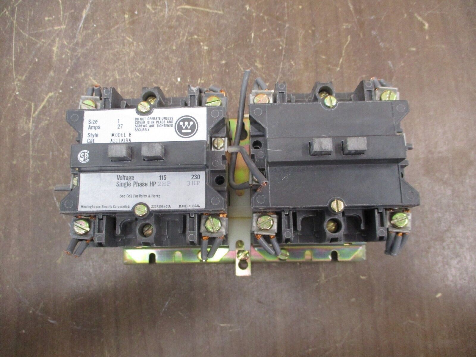 Westinghouse Size 1 Reversing Contactor A211KIBA Model B 120V Coil 27A 115-230V