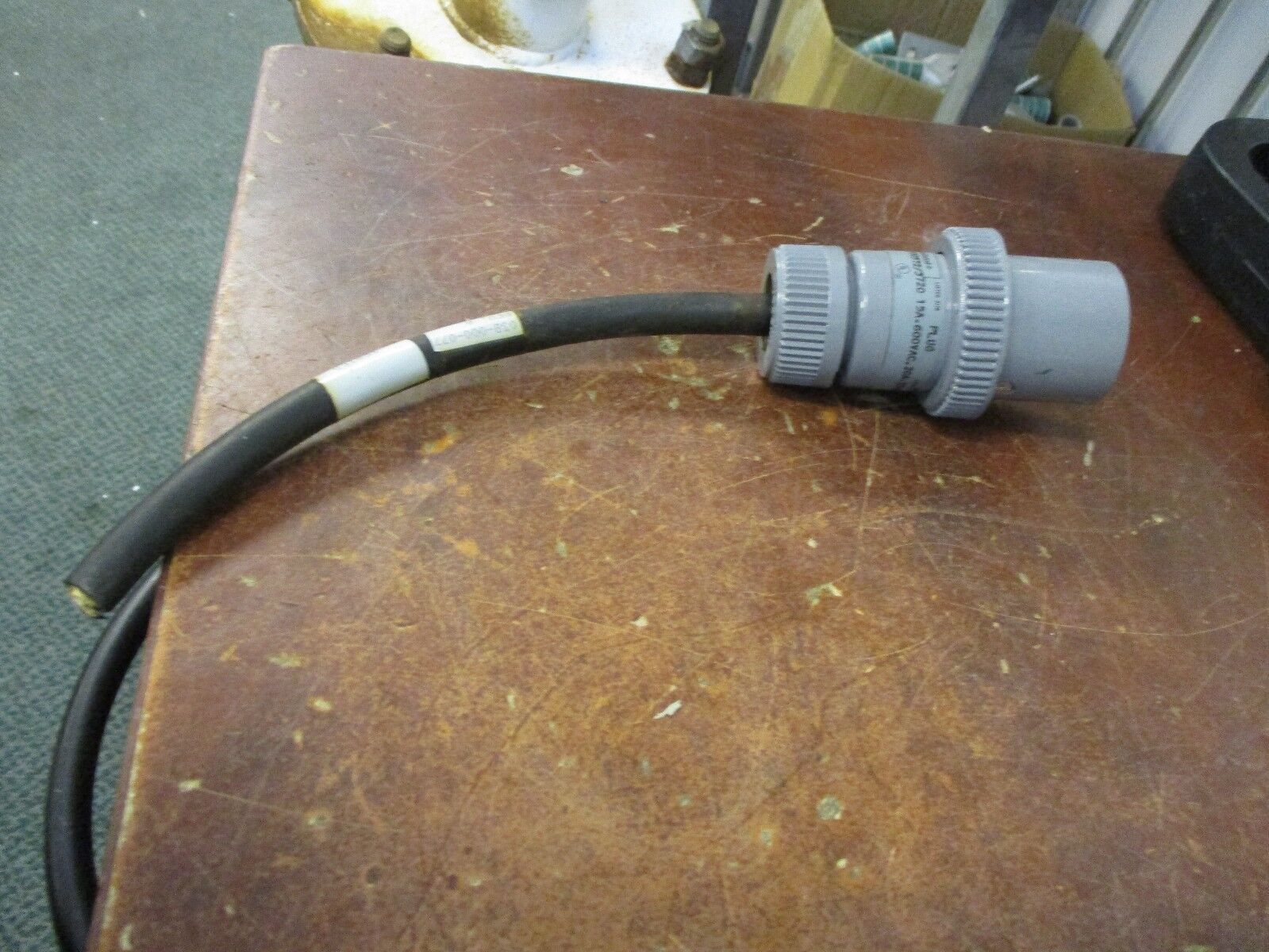 Russellstoll Plug 900572/3720 15A@600V AC 20A@250V AC Used