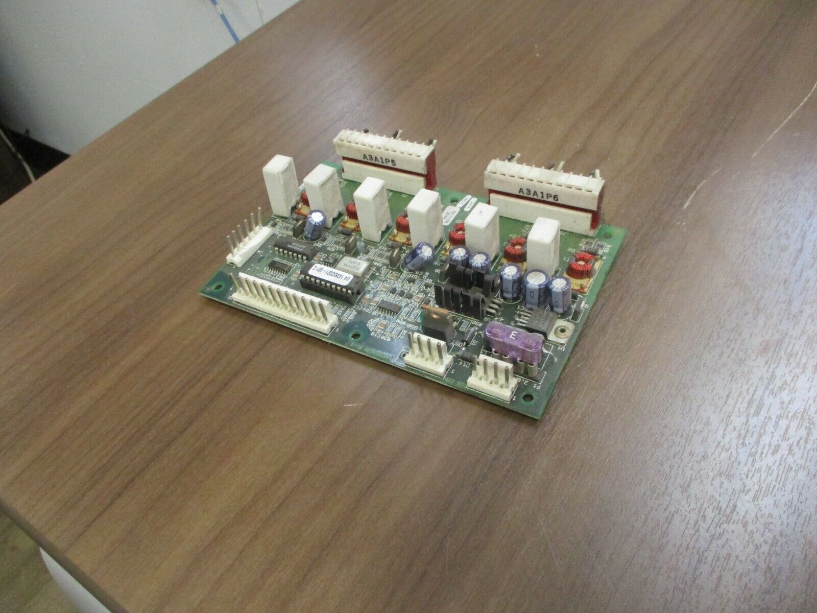 Eaton Bypass Control Board 101073070-001 Rev. D00 Used