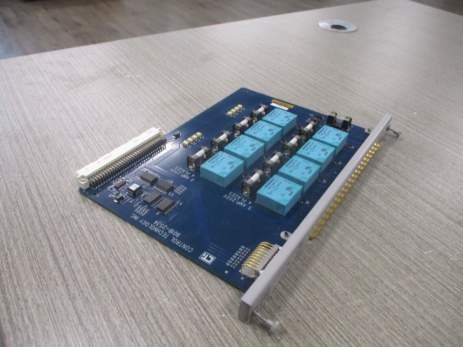 Control Technology Relay Output Module 901B-2534 Used
