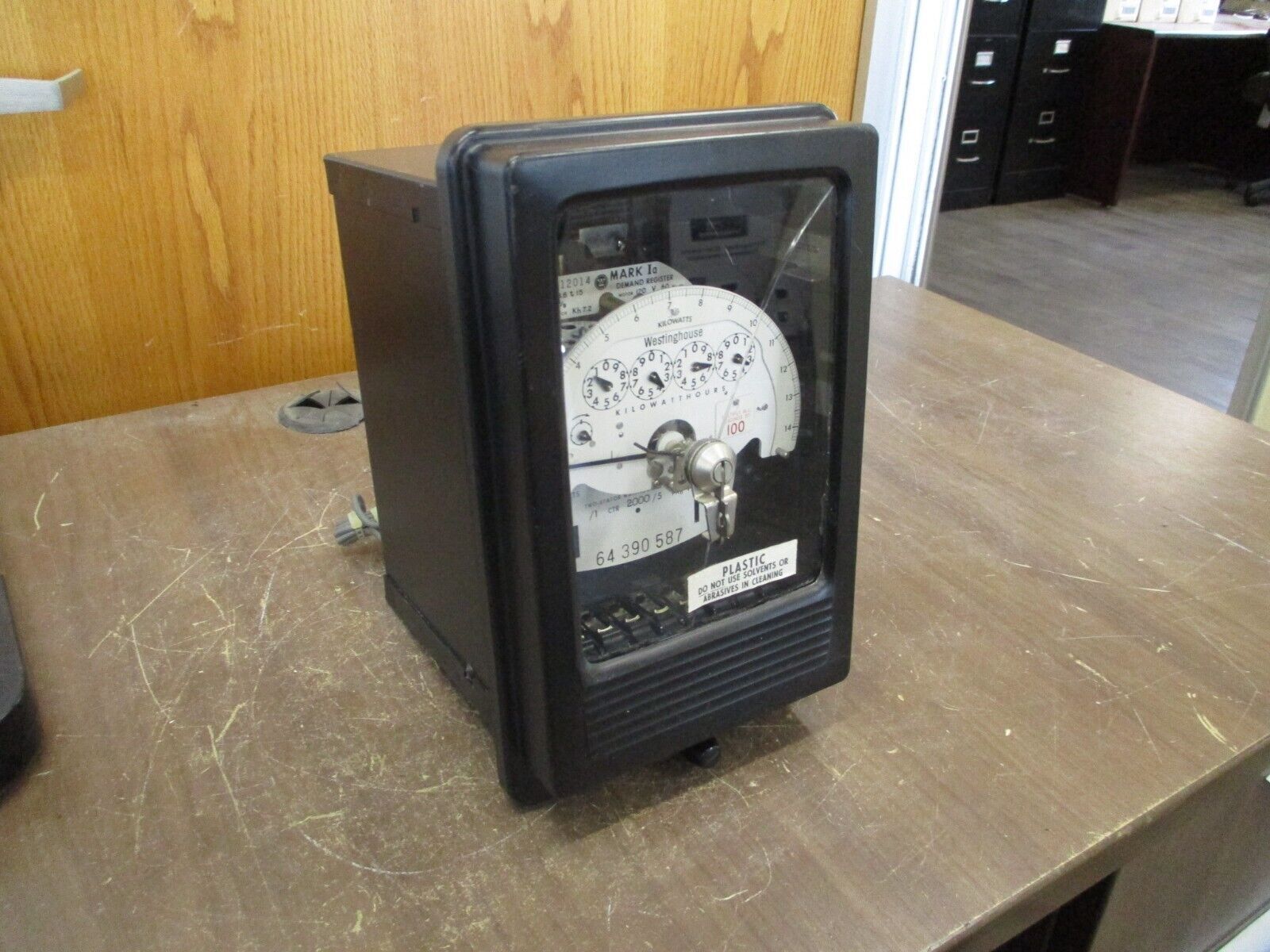 Westinghouse Type D4B-8FM Kilowatthour Meter 280C211G02 120V 4W Used