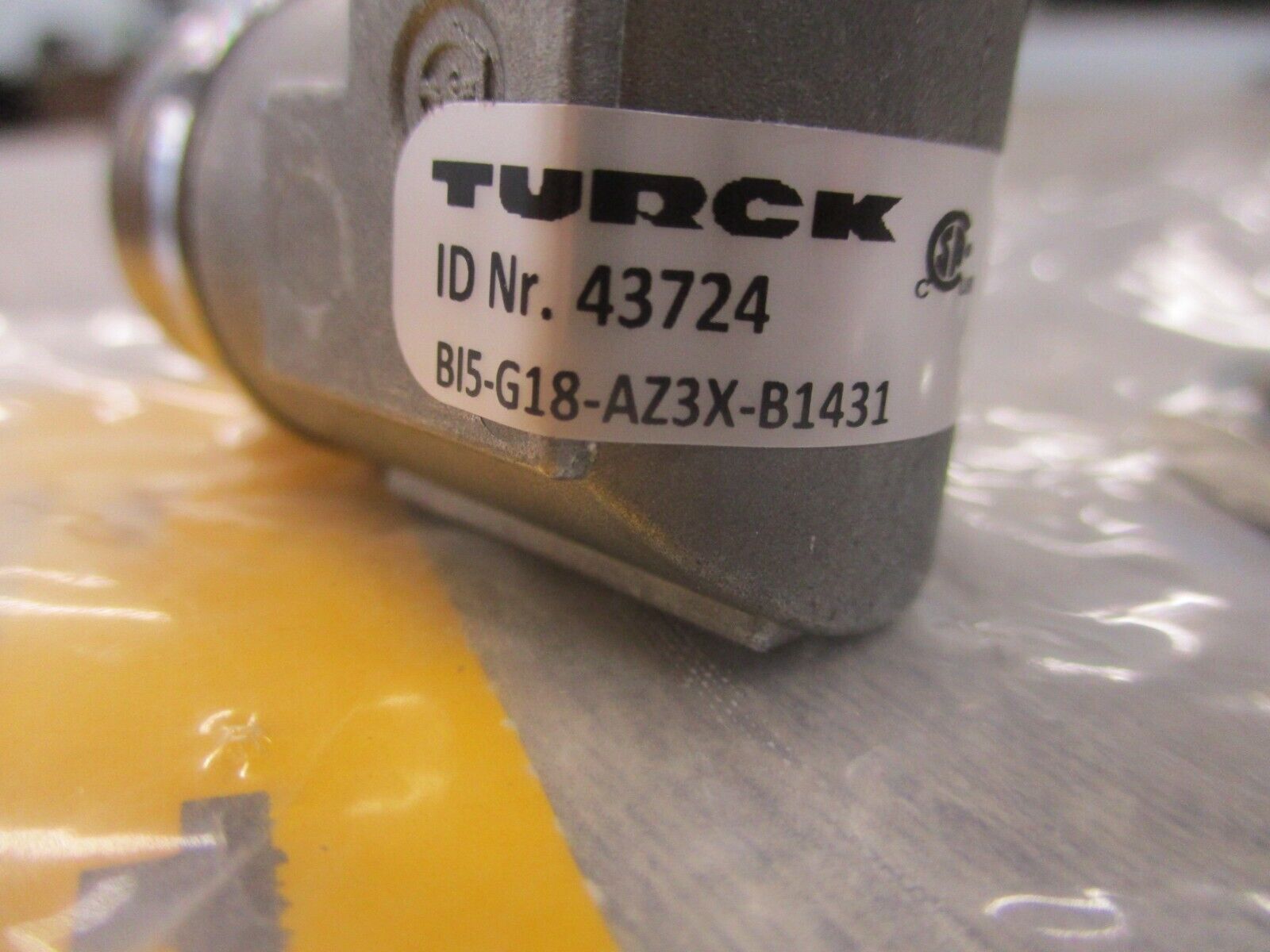Turck Inductive Sensor 43724 Type BI5-G18-AZ3X-B1431 New Surplus