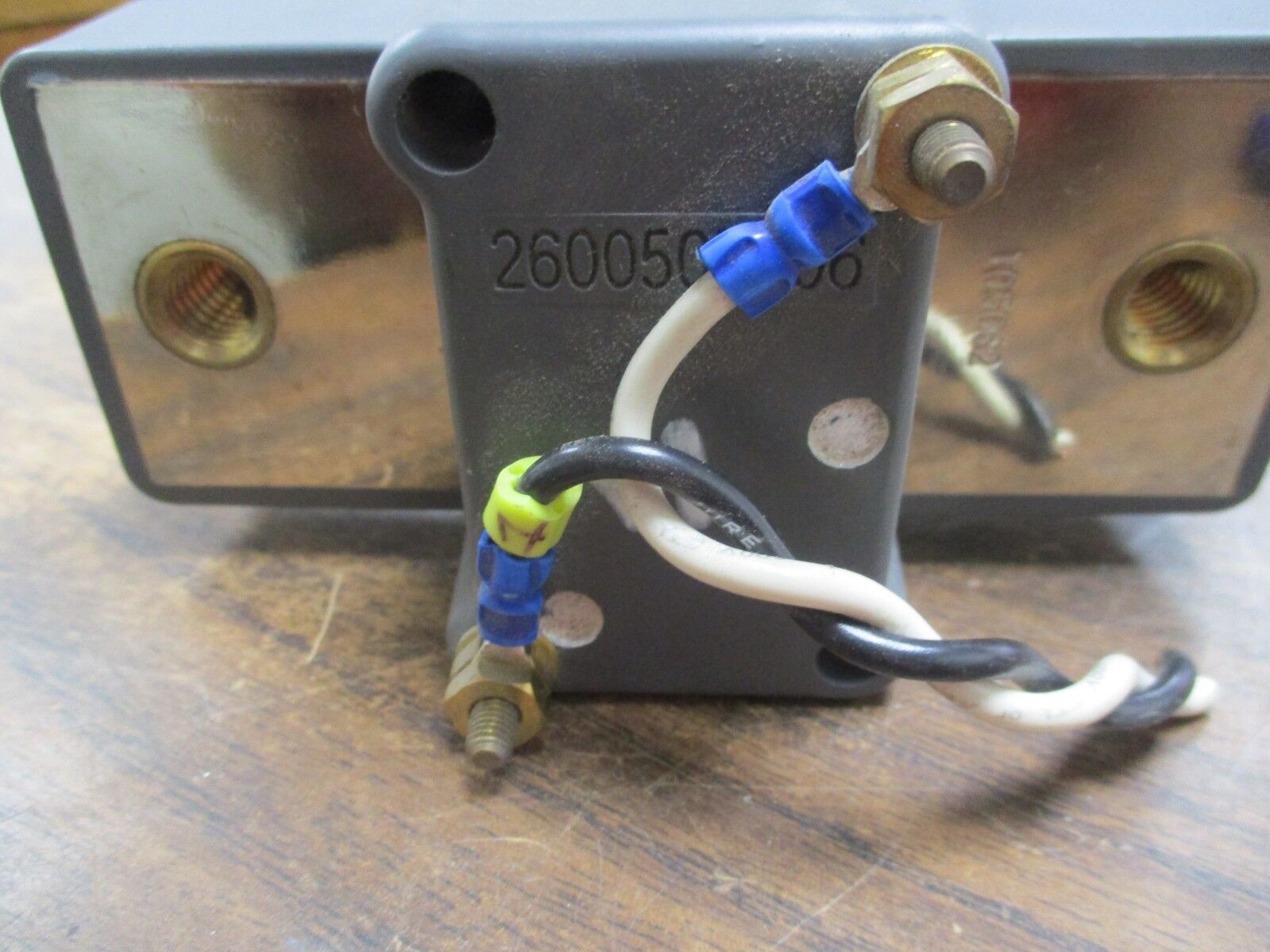 Cutler-Hammer Neutral Current Sensor 7801C40G02 Ratio 250:0.01A Used