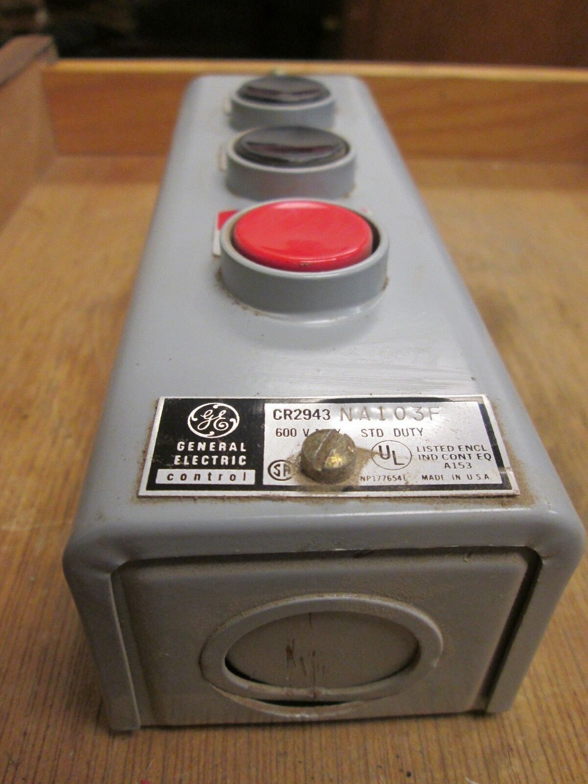 GE Control Station CR2943NA103F 600V Max Used